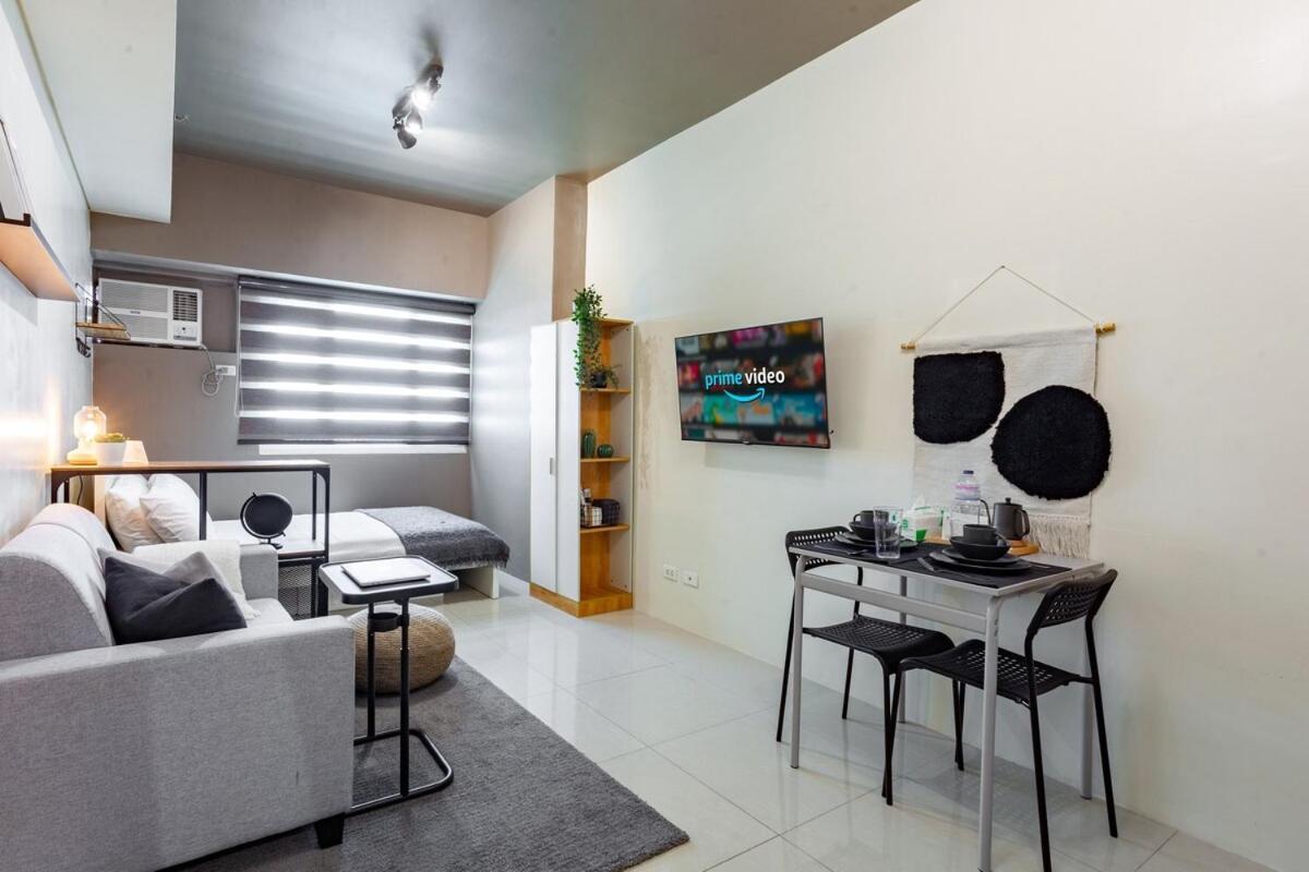 Makati Near Naia & Greenbelt - Free Parking! Apartment