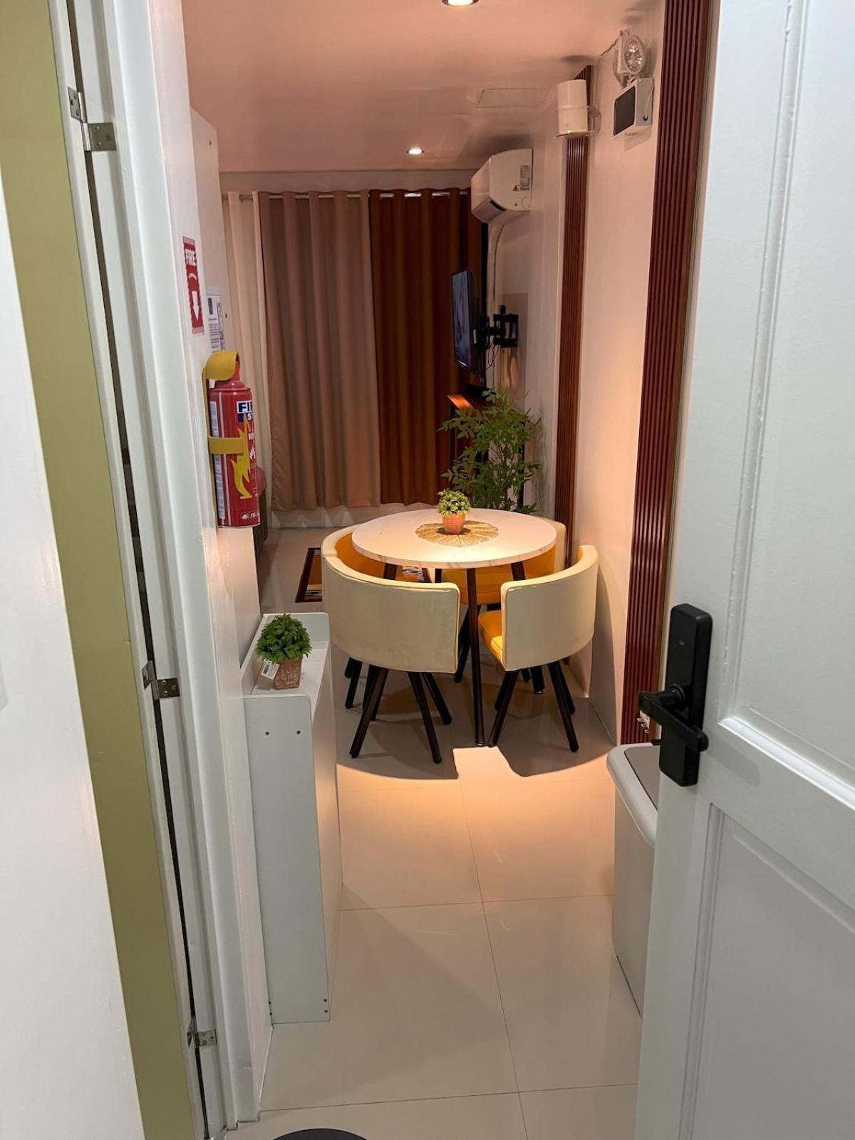 Apartment El Marco - Near Adventist Medical Center *