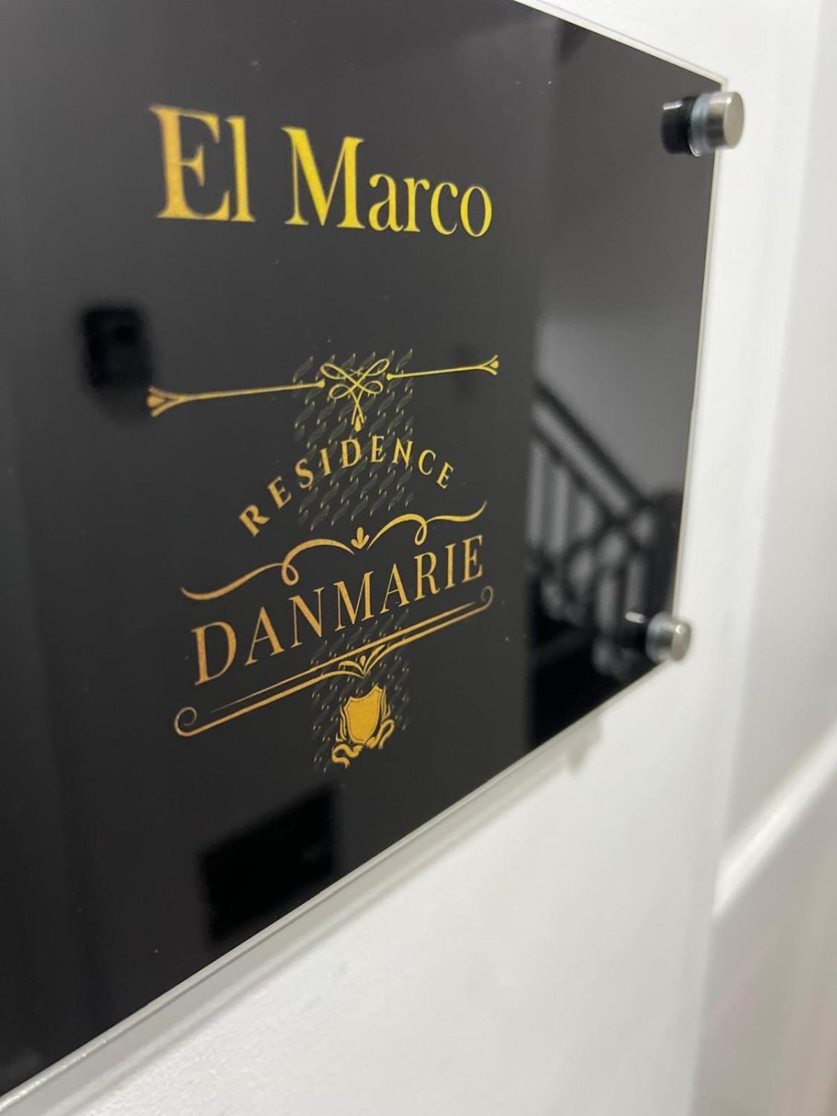 El Marco - Near Adventist Medical Center *