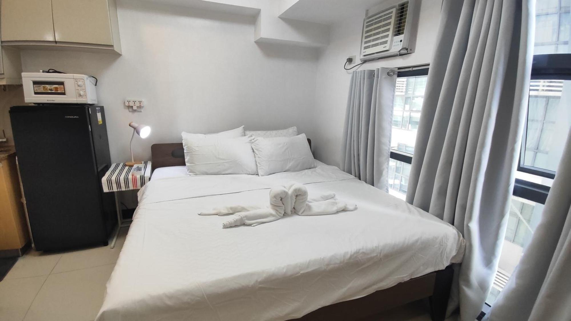 11b Tower 1 Viceroy Residences Mc Kinley Hill Bgc Aparthotel
