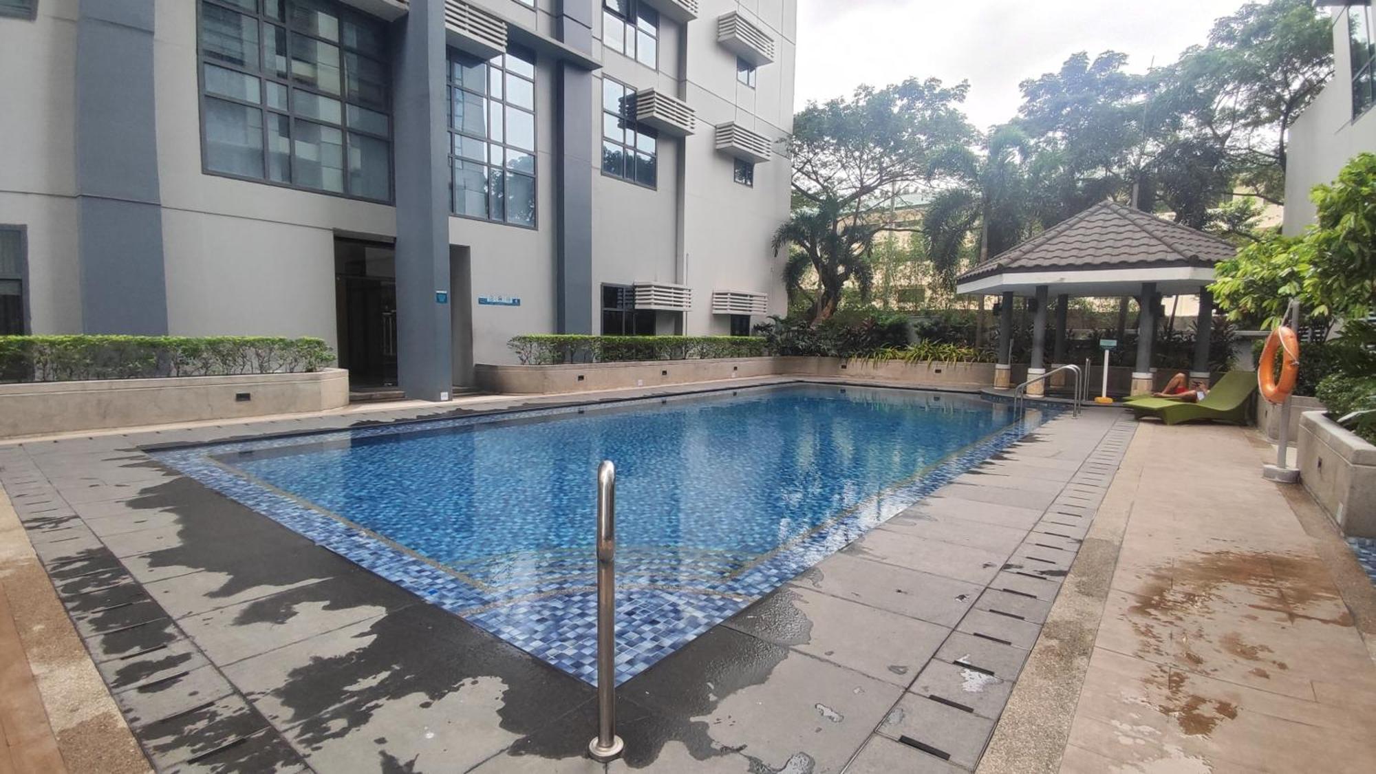 11b Tower 1 Viceroy Residences Mc Kinley Hill Bgc Manila