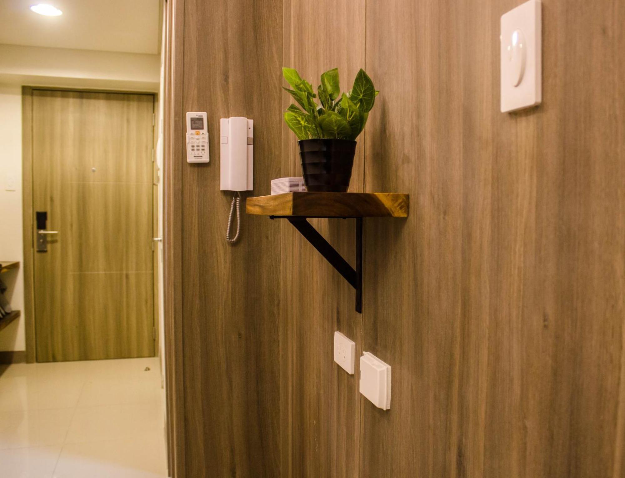 Rq Cozy One Bedroom Condo, Coast Residences Pasay Manila