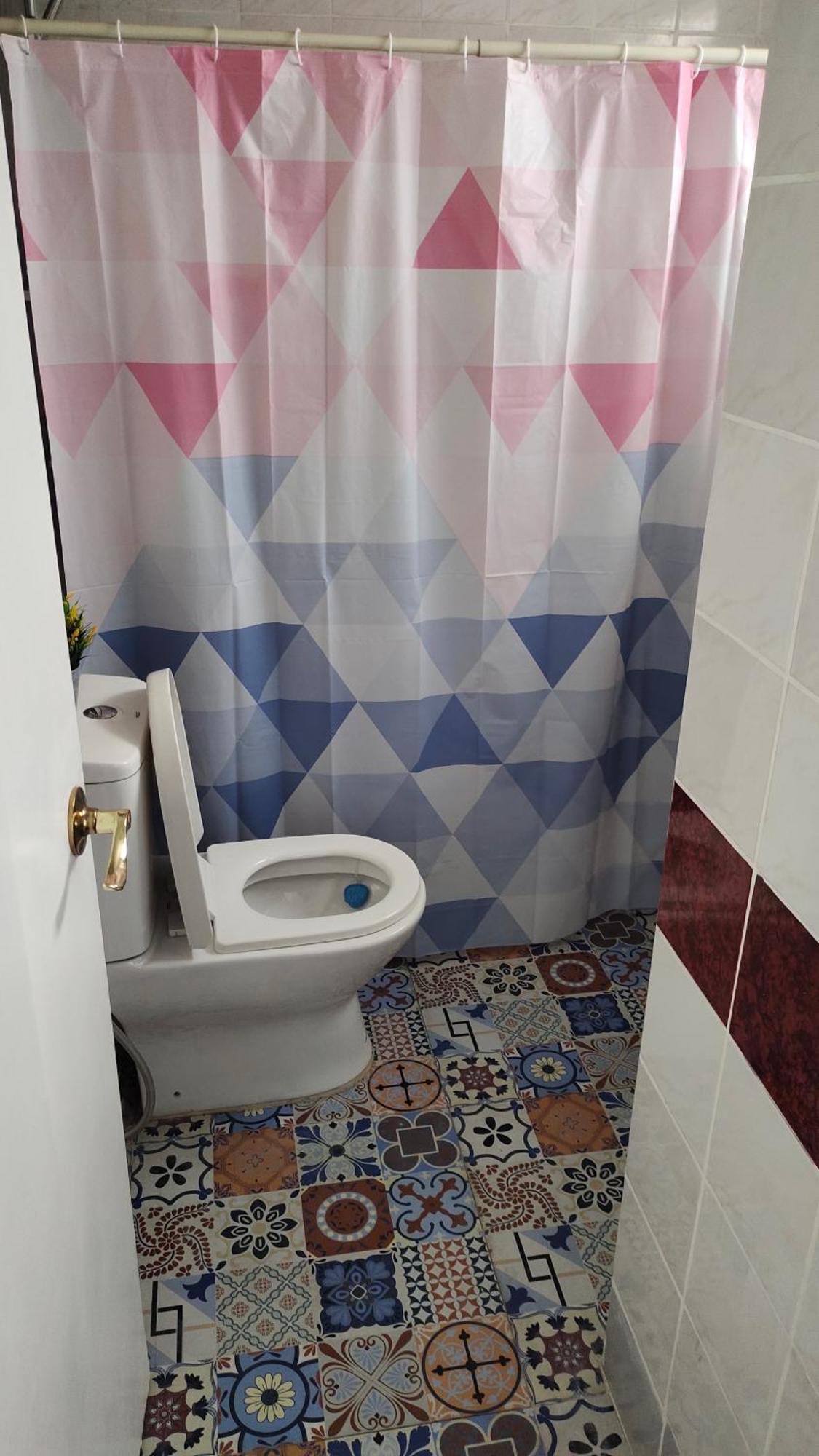2 Bedroom Near St. Luke's Medical Center Quezon Aparthotel *