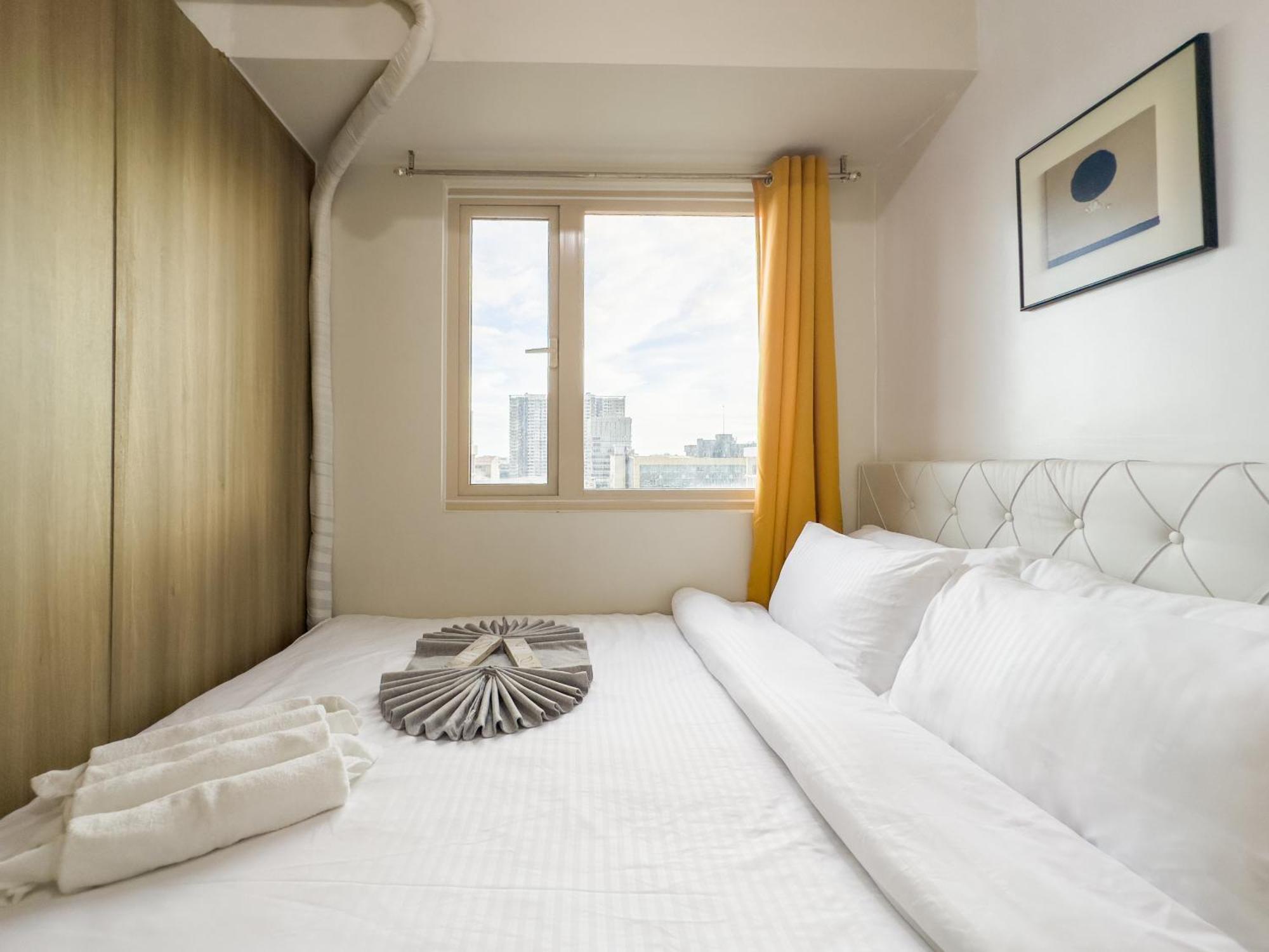 Apartment Gemstonebr In Smdc Coast Residences