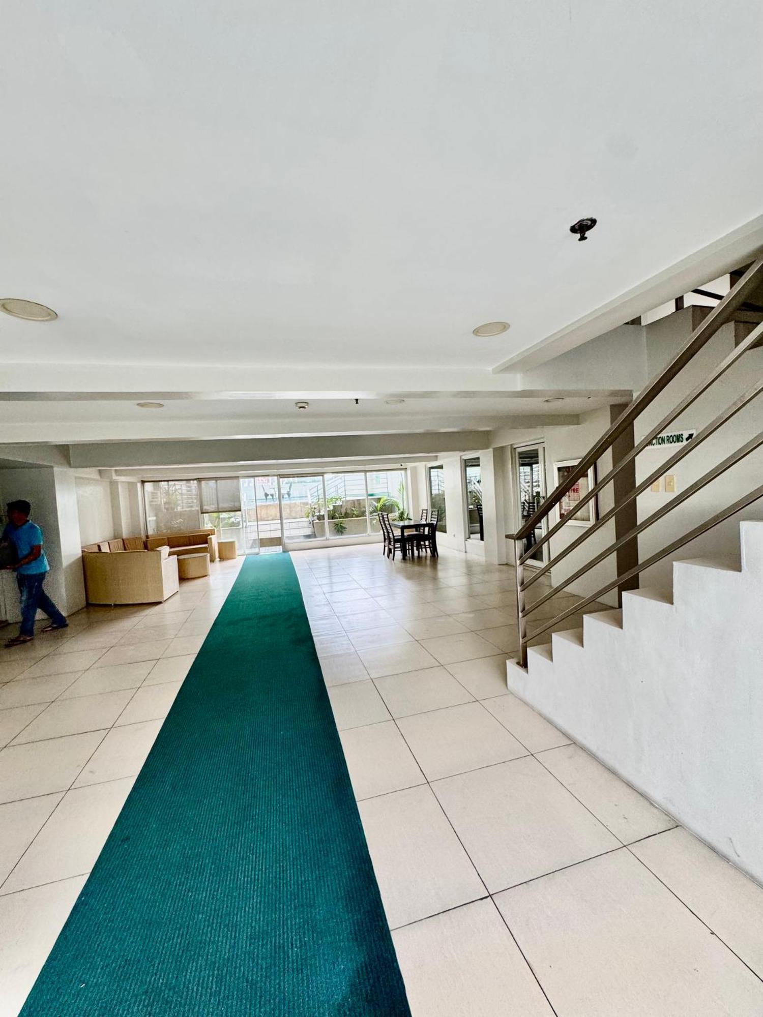 Aparthotel Amse 12th Gilmore Tower *