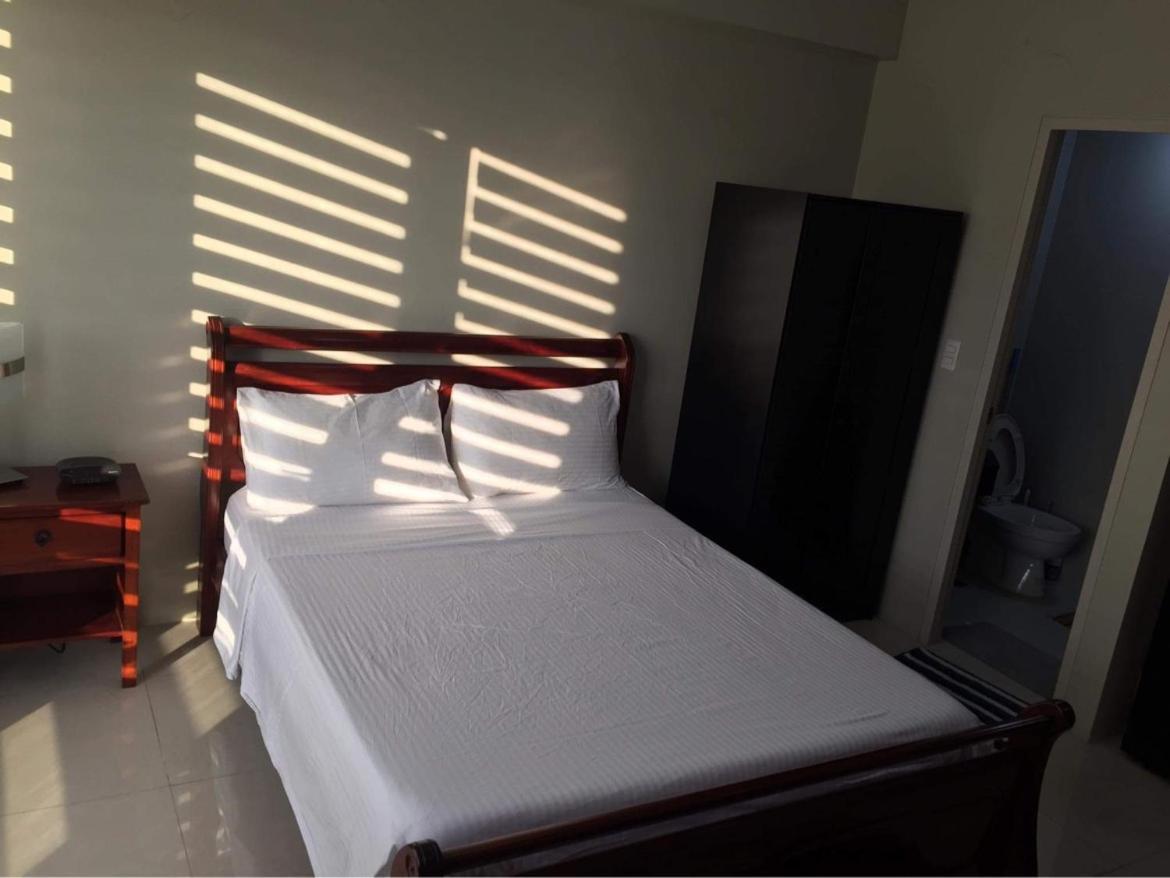 One Palm Tree W Fast Wifi, Across From Naia Terminal 3 Aparthotel *