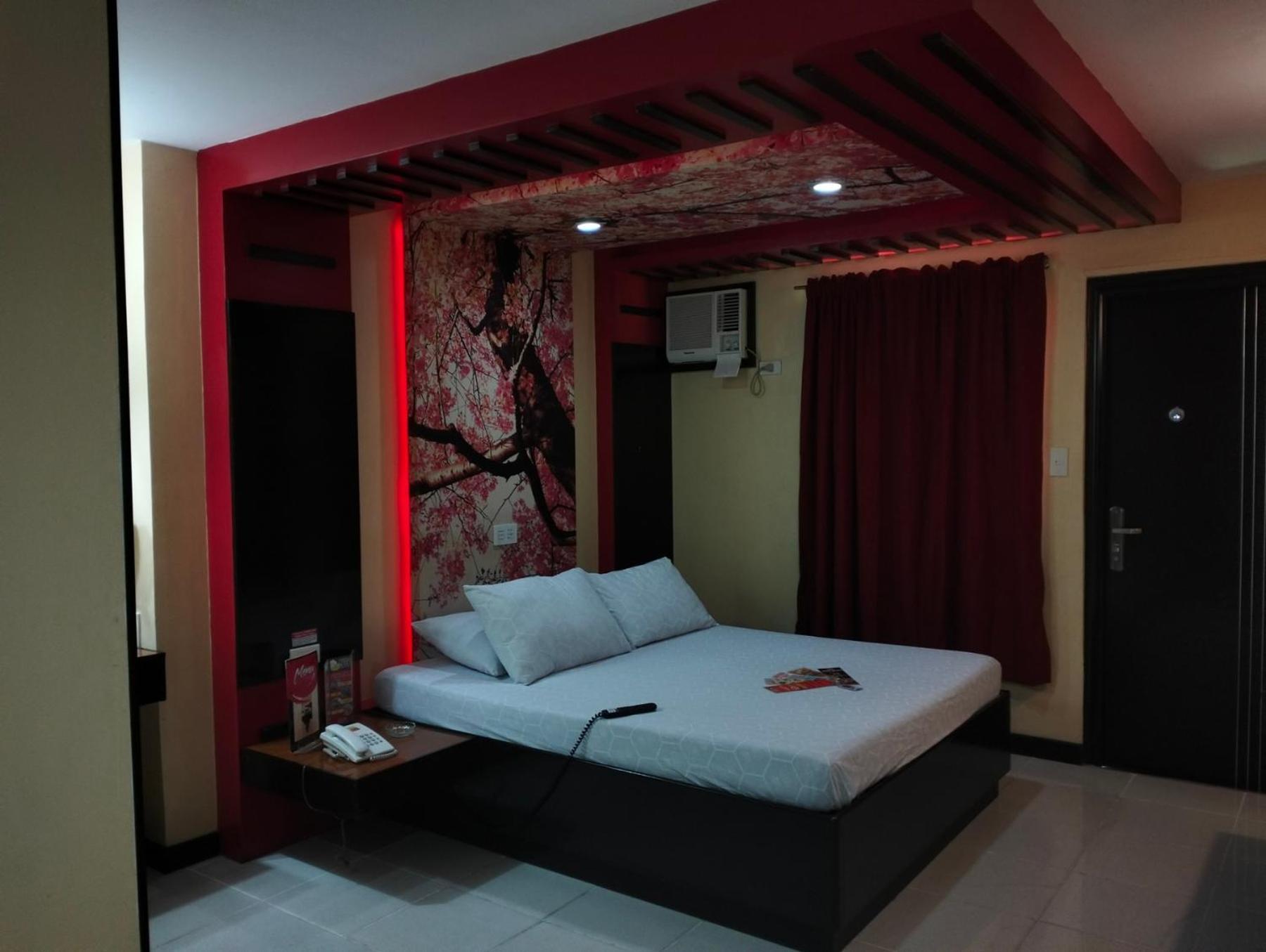 Sogo Quirino Hotel