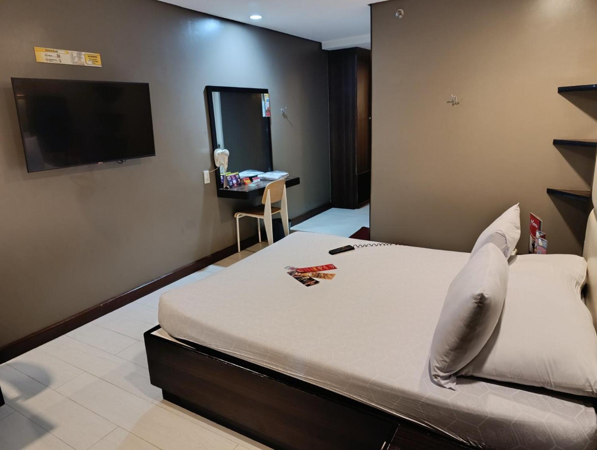 Sogo Quirino Hotel