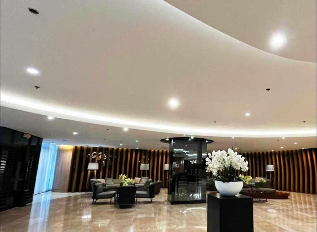 Staycation At Shore 2 Residences Tower 2 Aparthotel *