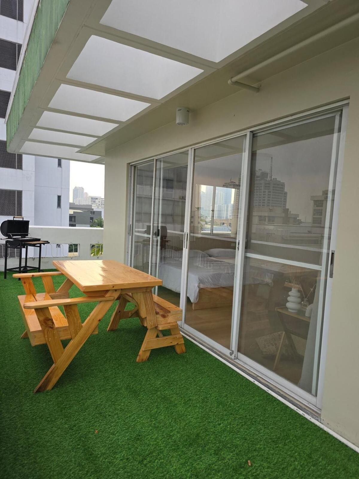 Muji - Spacious 2br Across Mall *