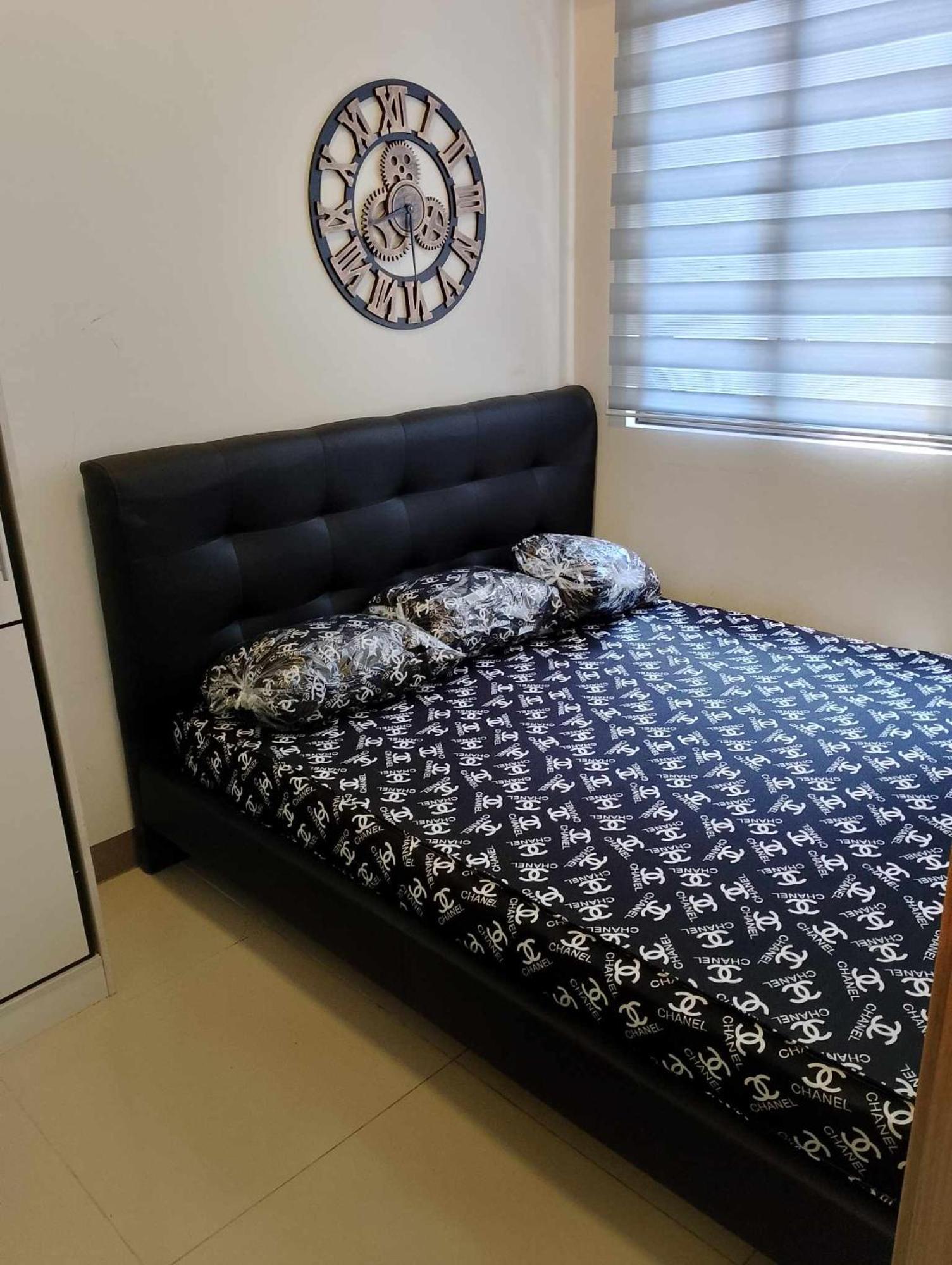 1br With Balcony Condotel In Moa Complex, Entertainment City, Near Naia, Free Wifi, Netflix Apartment Manila