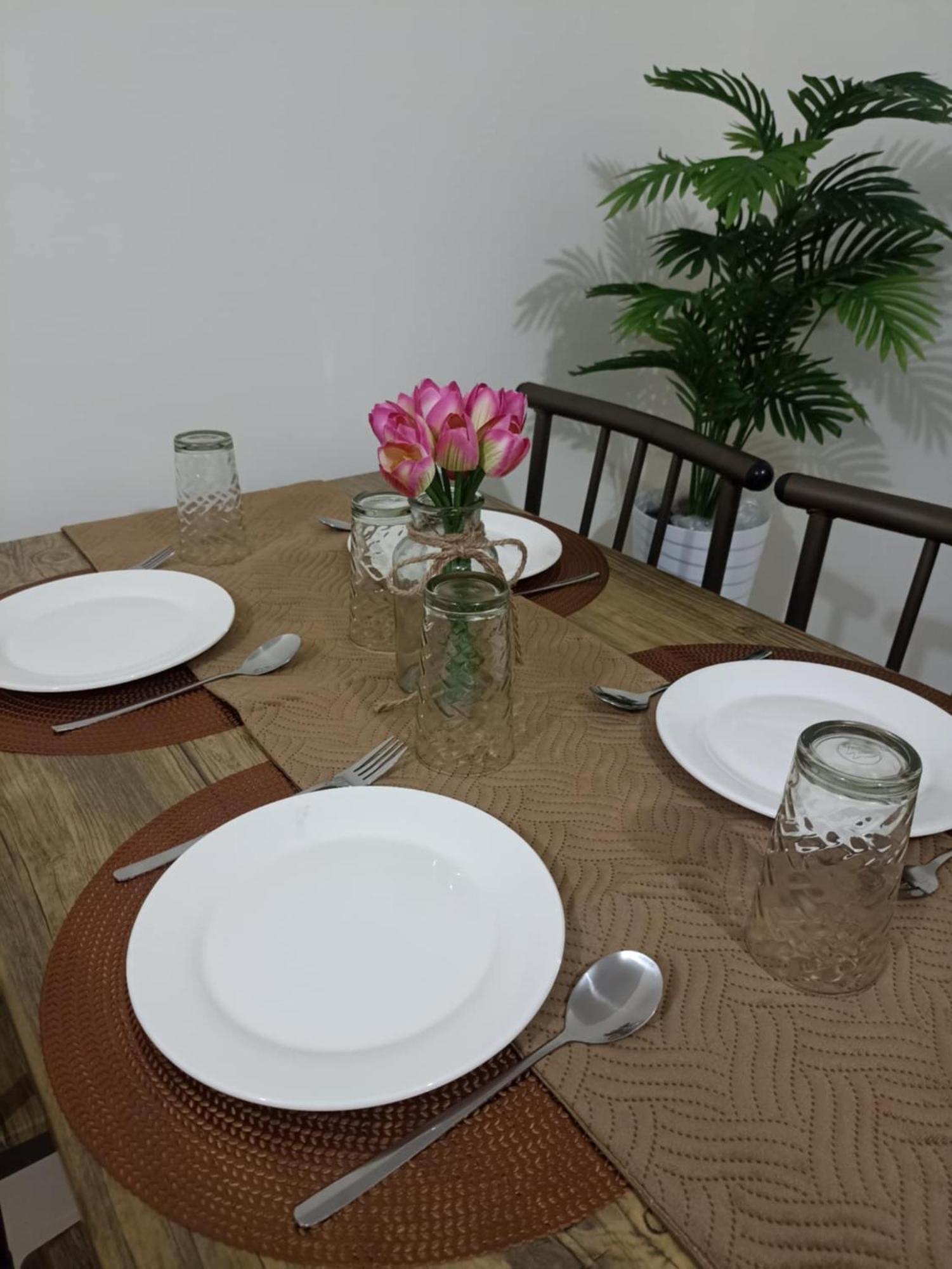 Apartment Enjoy Budget Friendly 2br Near In Ugbo