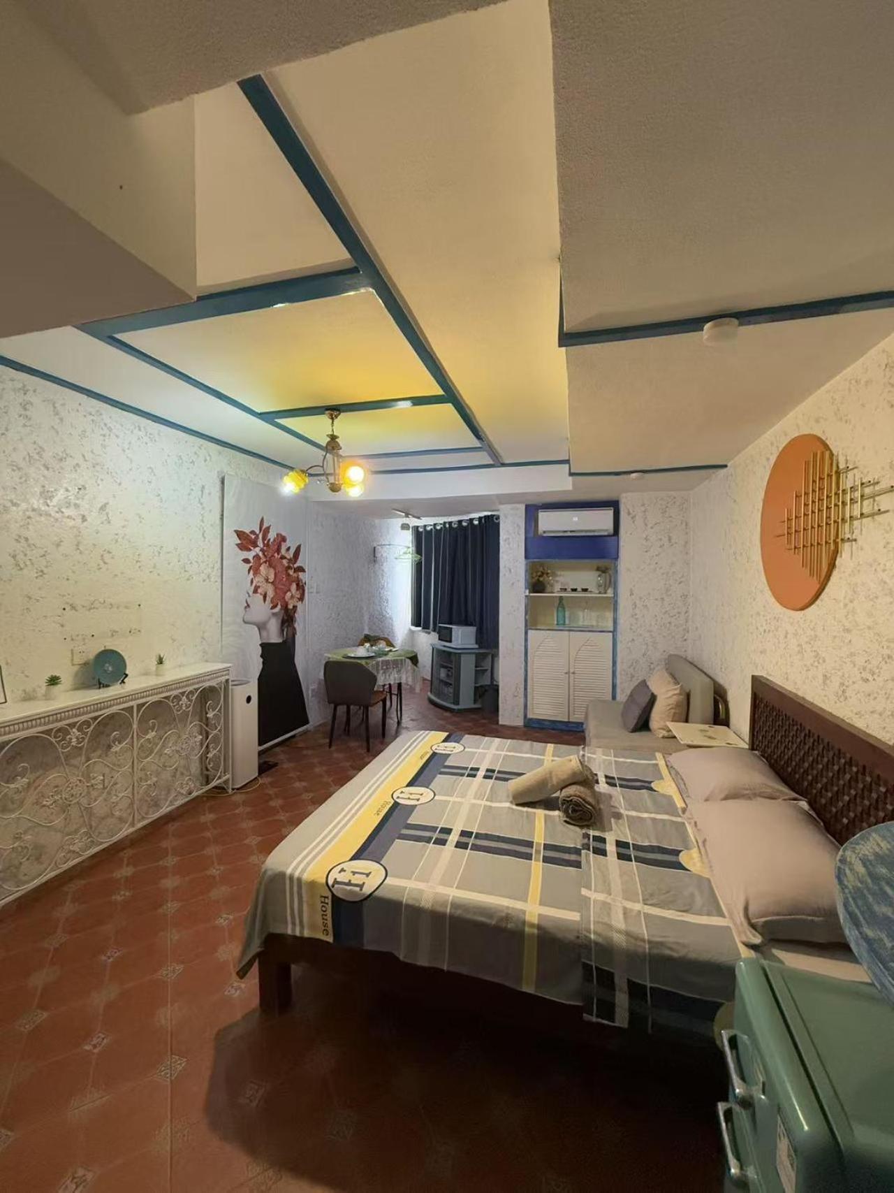 Vincondotel Roxas Ave 1br Marbella Manila