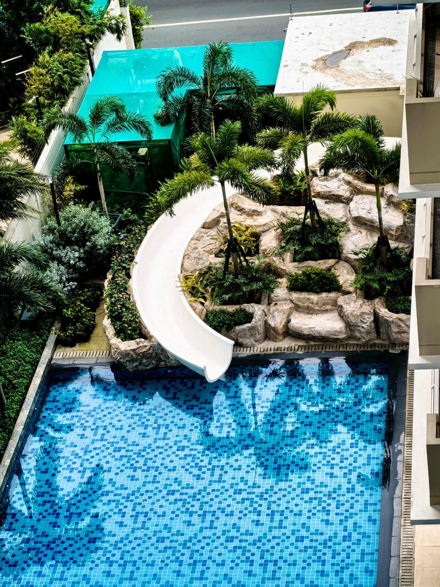 Vincondotel Near Bgc 3br Fairlane * Manila