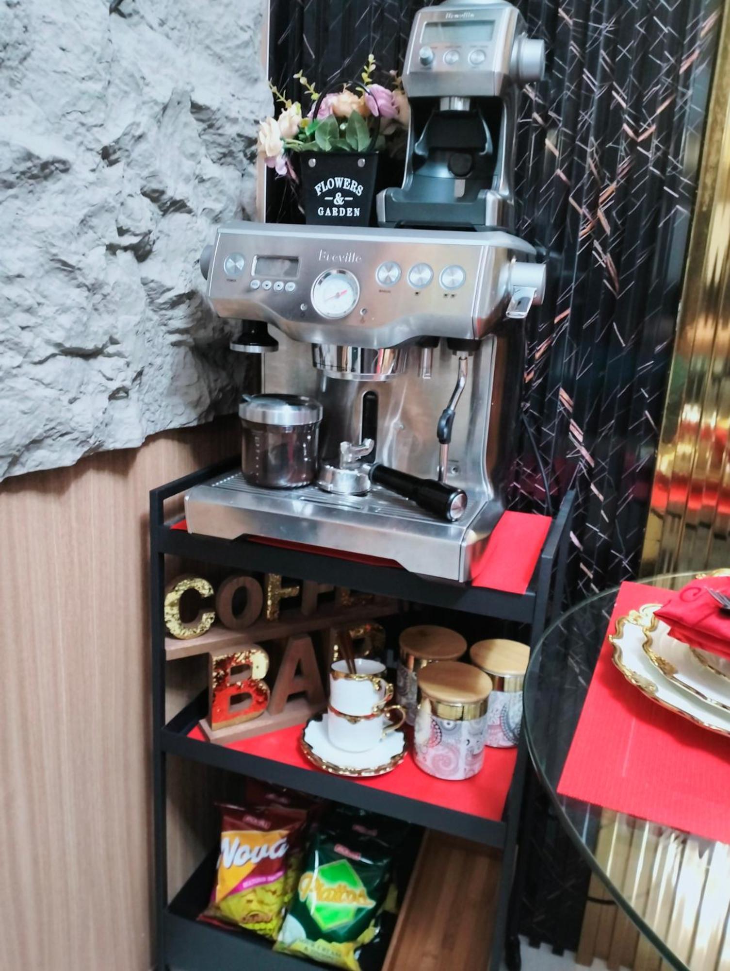 Bed & Breakfast Hyrcondotel Makati City
