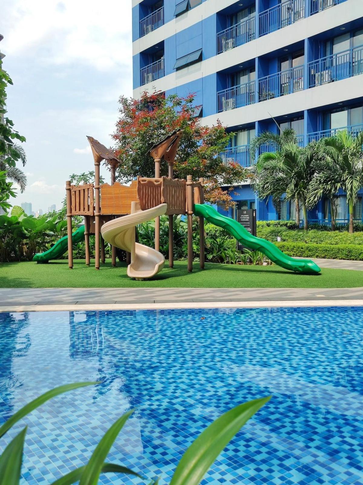 Apartment Stunning 2br In Air Residences Makati High Floor And Wfh With 300mbps Wifi