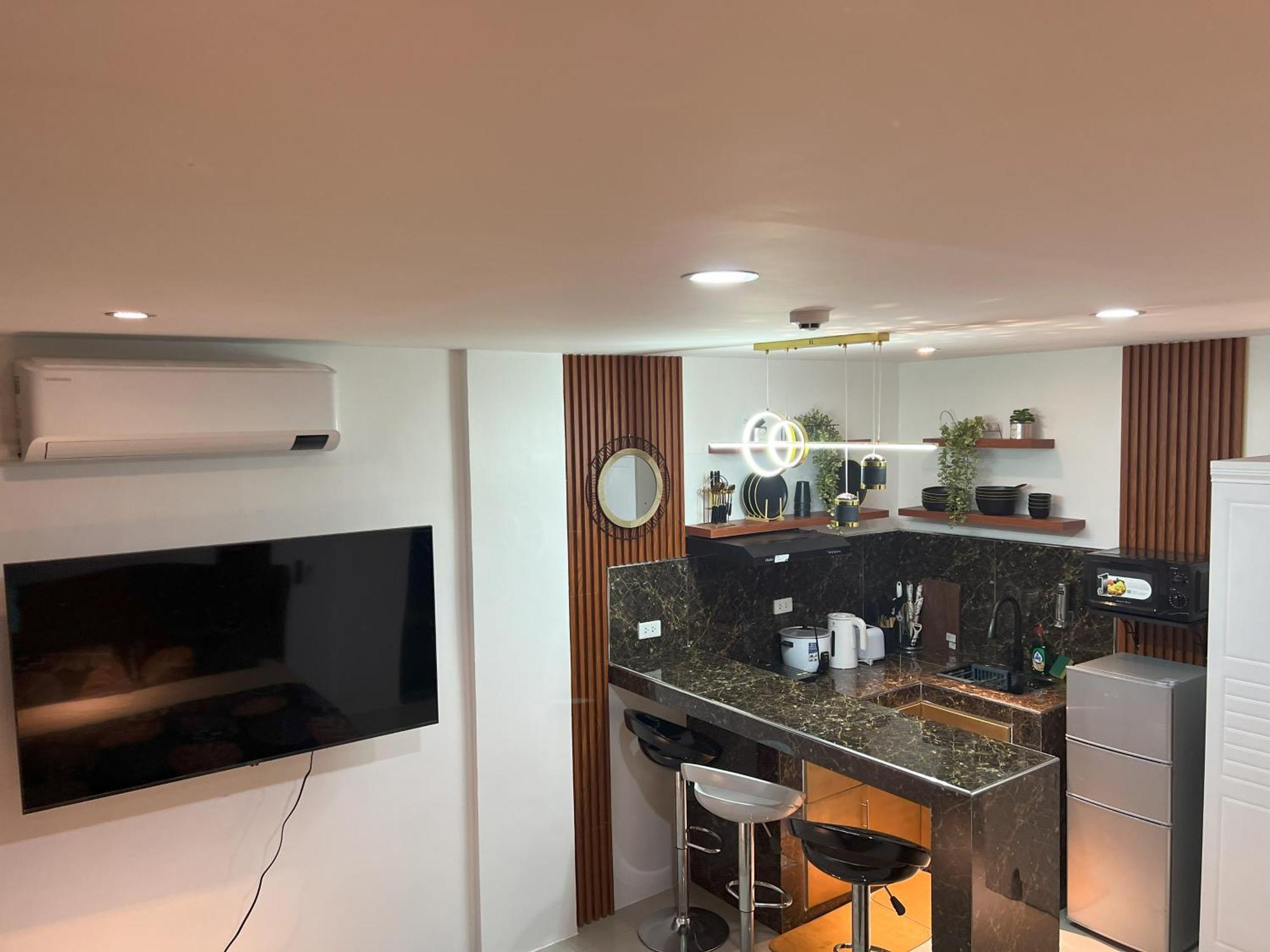Apartment La Nikolina - Near Adventist Medical Center, Pasay Manila