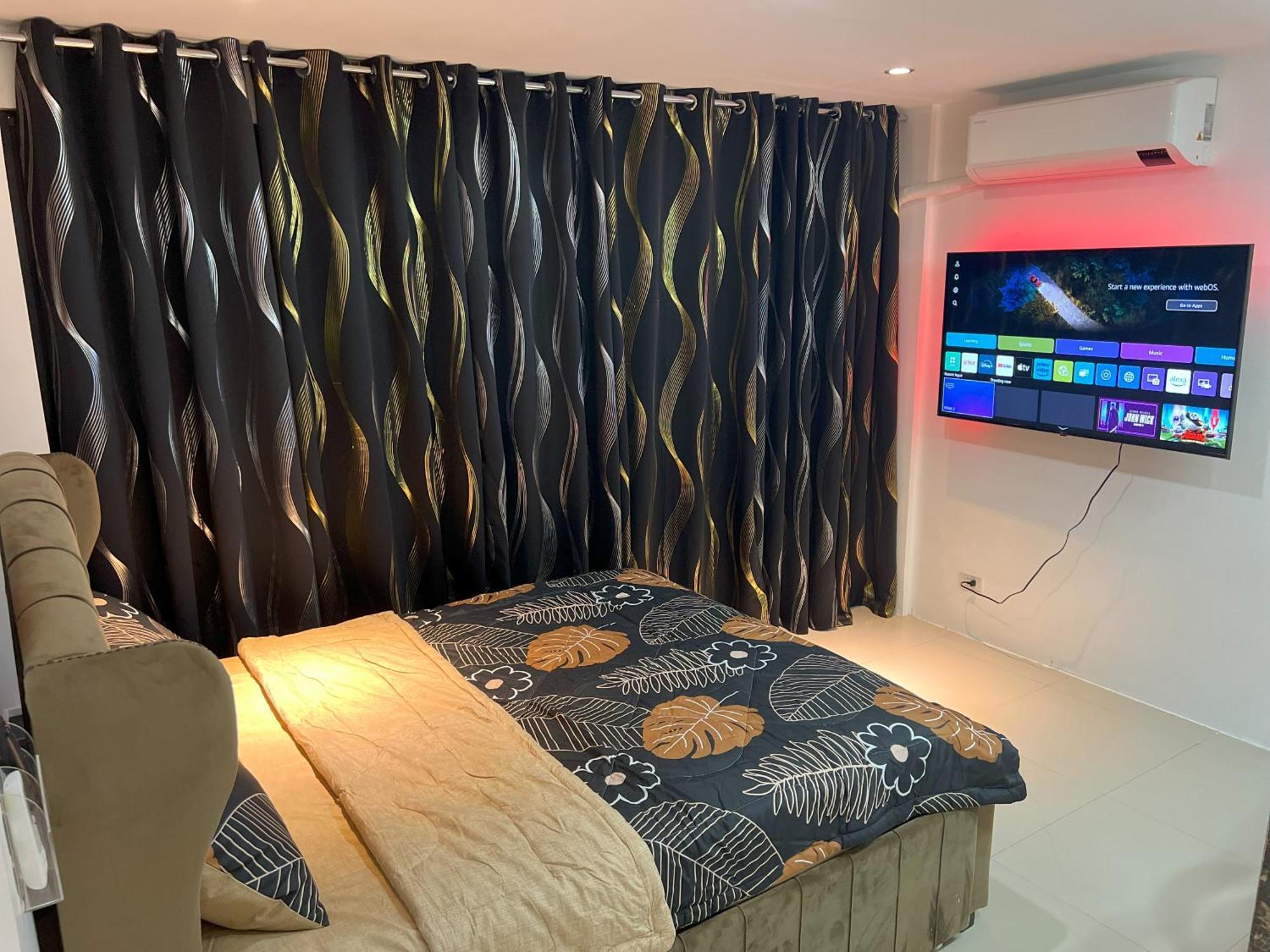 La Nikolina - Near Adventist Medical Center, Pasay * Manila