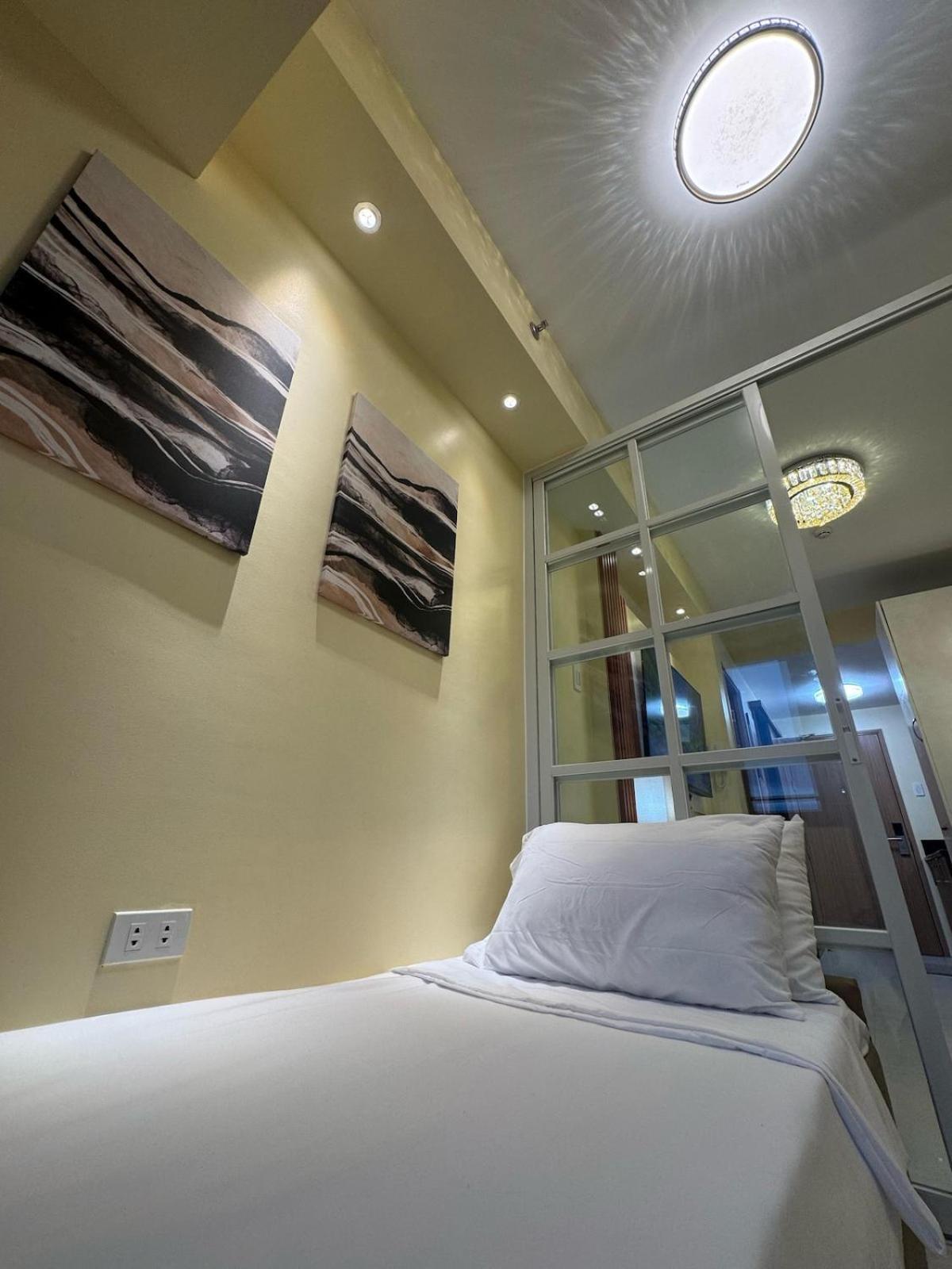 Apartment The Horizon By Crib2go
