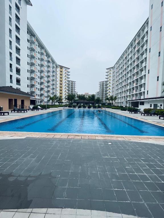Elite King Comfort - Near Airport *