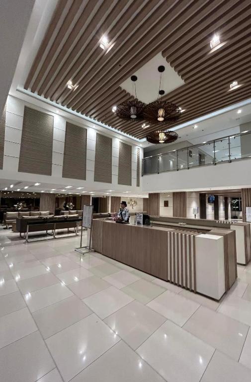 Elite King Comfort - Near Airport Apartment