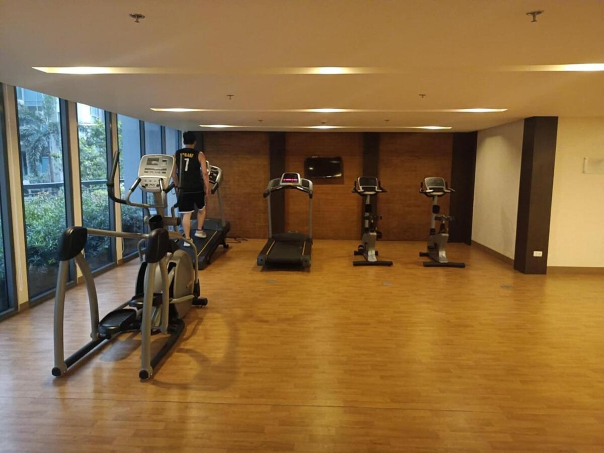 Apartment Affordable Across Naia T3