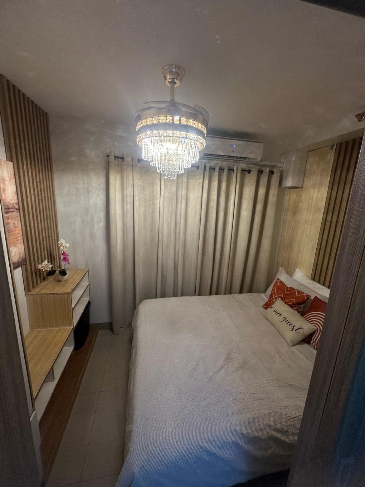 Staycation At Shore 2 Residences Tower 2 Aparthotel *