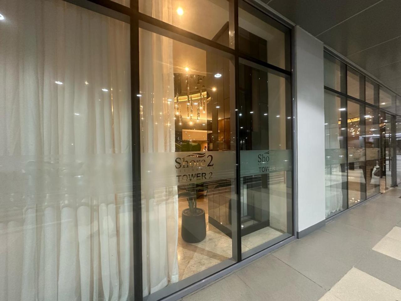 Staycation At Shore 2 Residences Tower 2 *