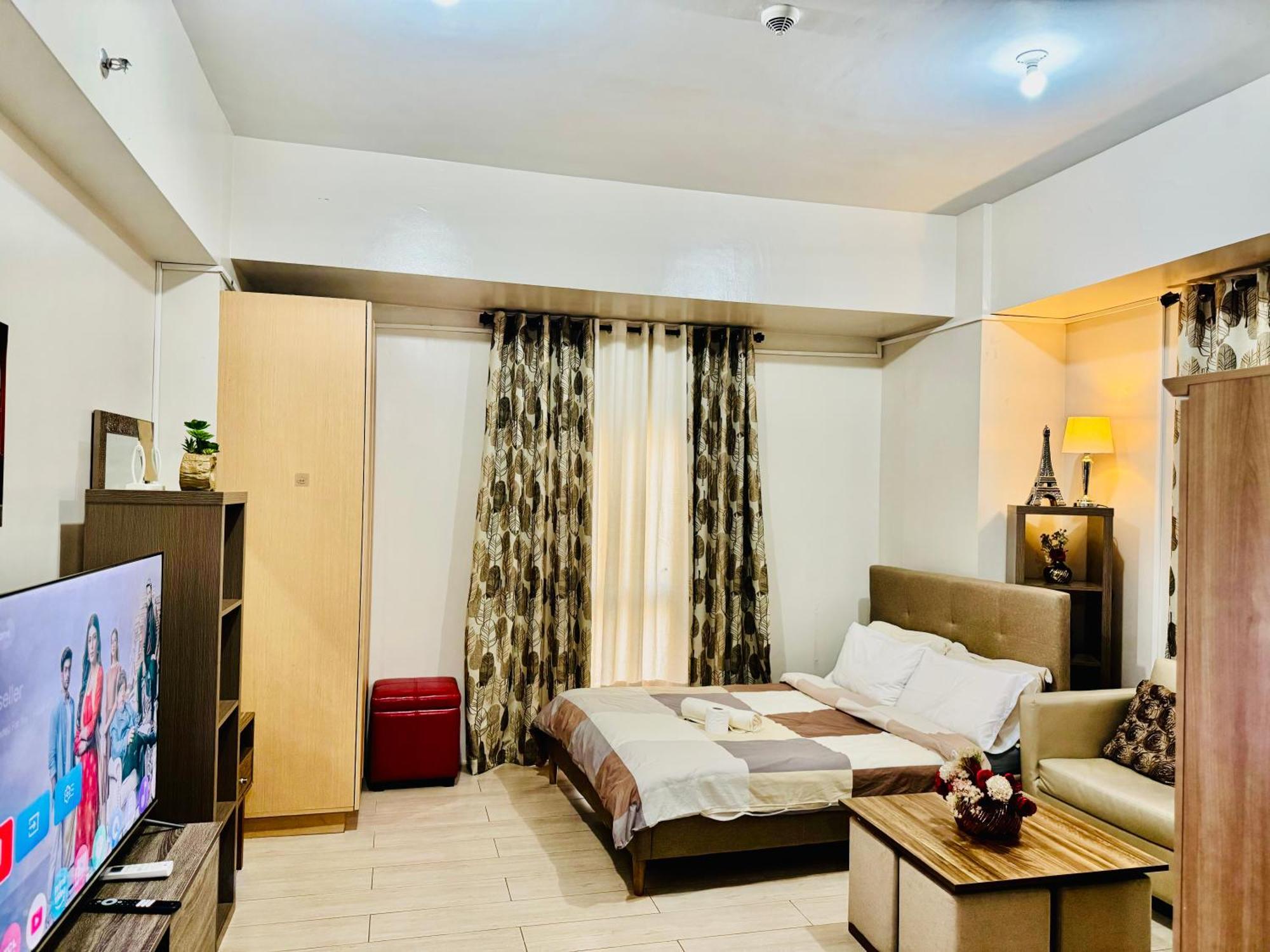 Apartment Affordable Across Naia T3
