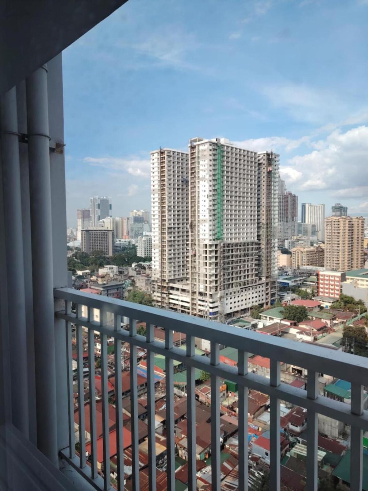 Affordable Breeze Unit 2118 Apartment *