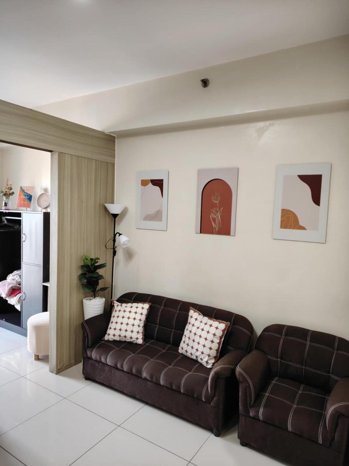 Affordable Breeze Unit 2118 Apartment Manila
