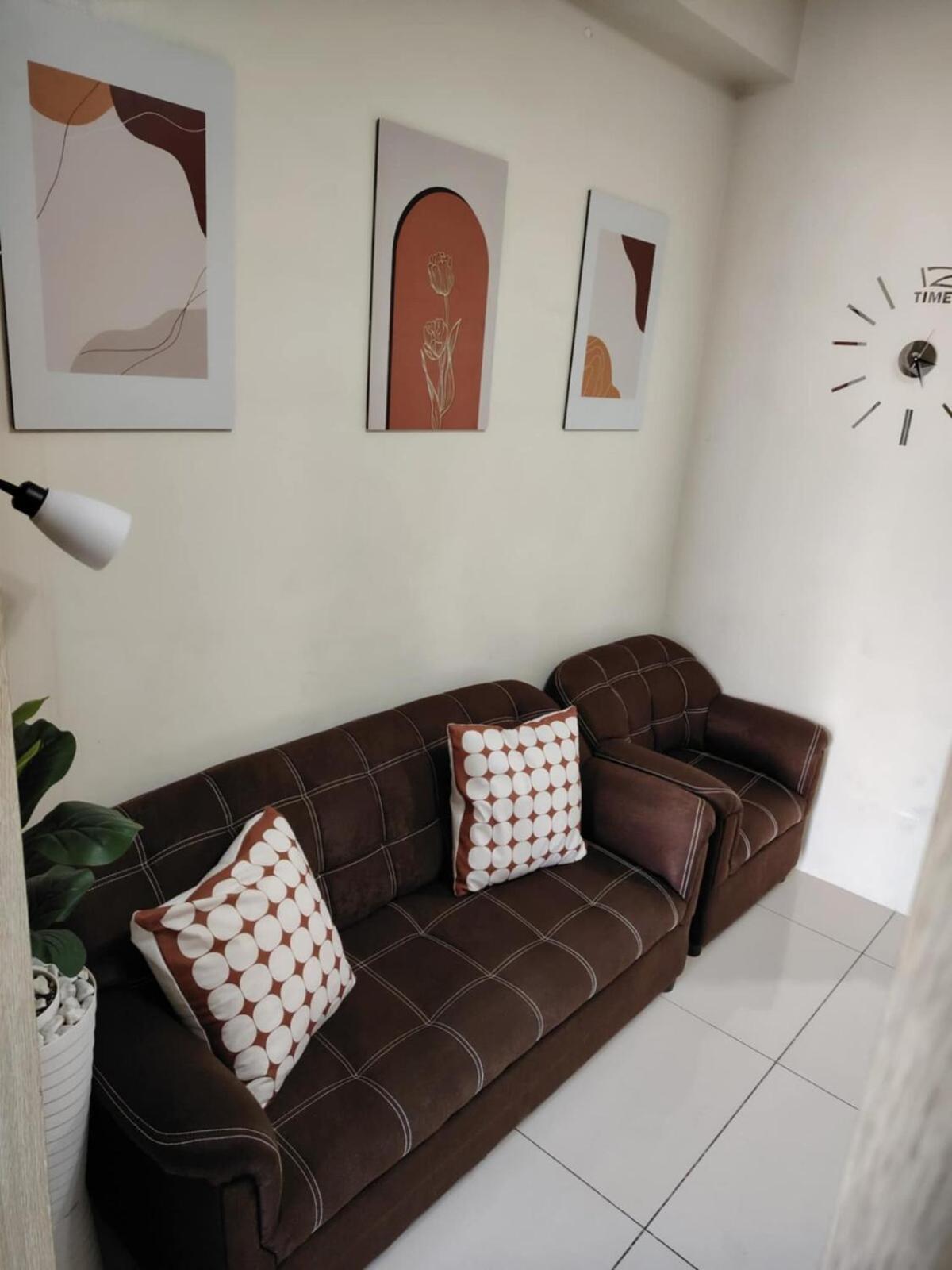 Affordable Breeze Unit 2118 Apartment