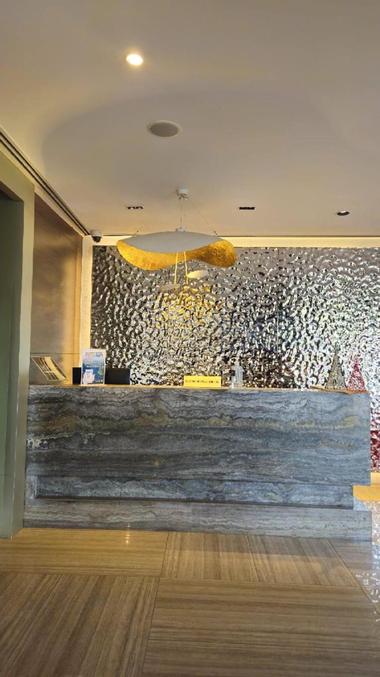 The Metro Zen At Hotel Residences Acqua Manila