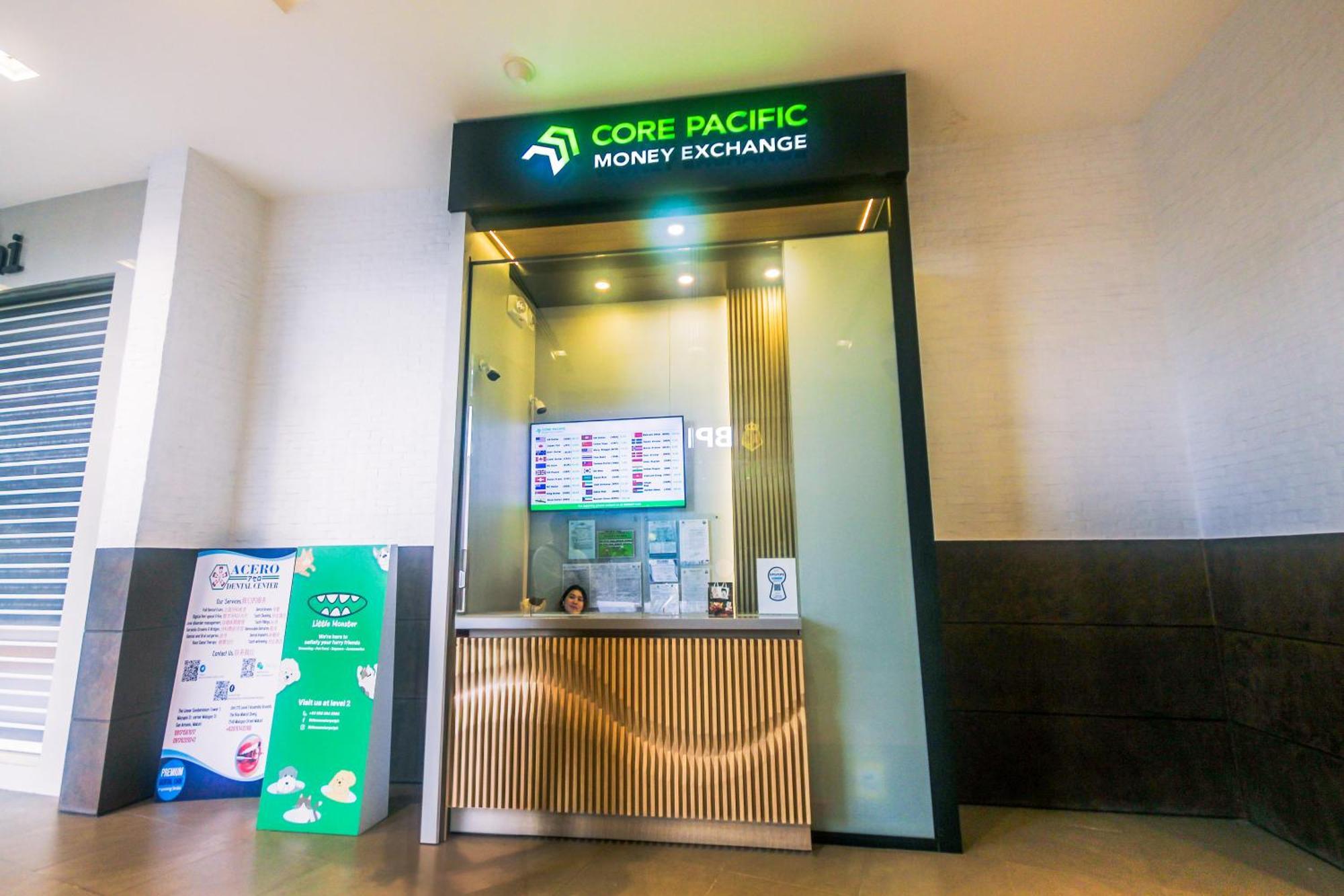 Apartment Cozy Crash Pad A Laughter Friendly Makati 2270 Gym Swim Park 300 Mbps Manila