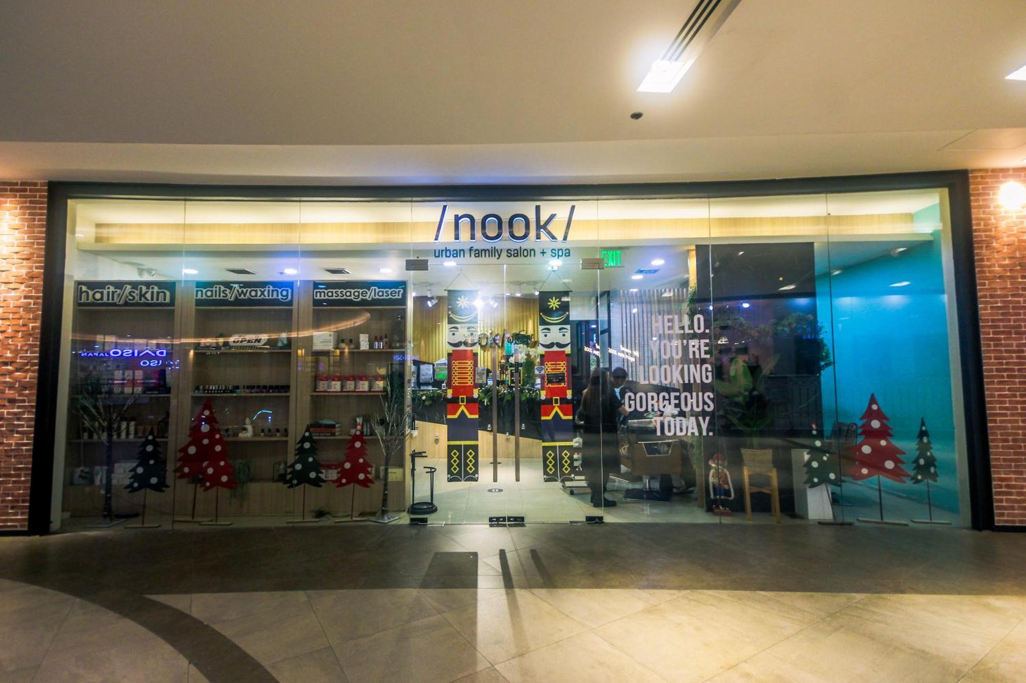 Cozy Crash Pad A Laughter Friendly Makati 2270 Gym Swim Park 300 Mbps *