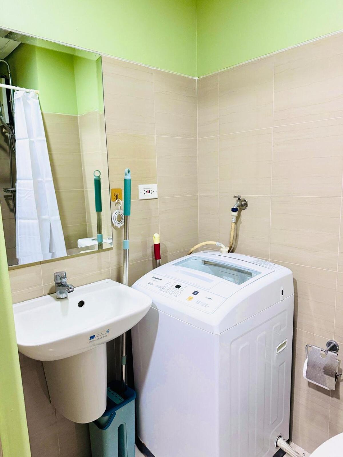 Apartment Cozy 1br Unit Near Moa With Netflix *