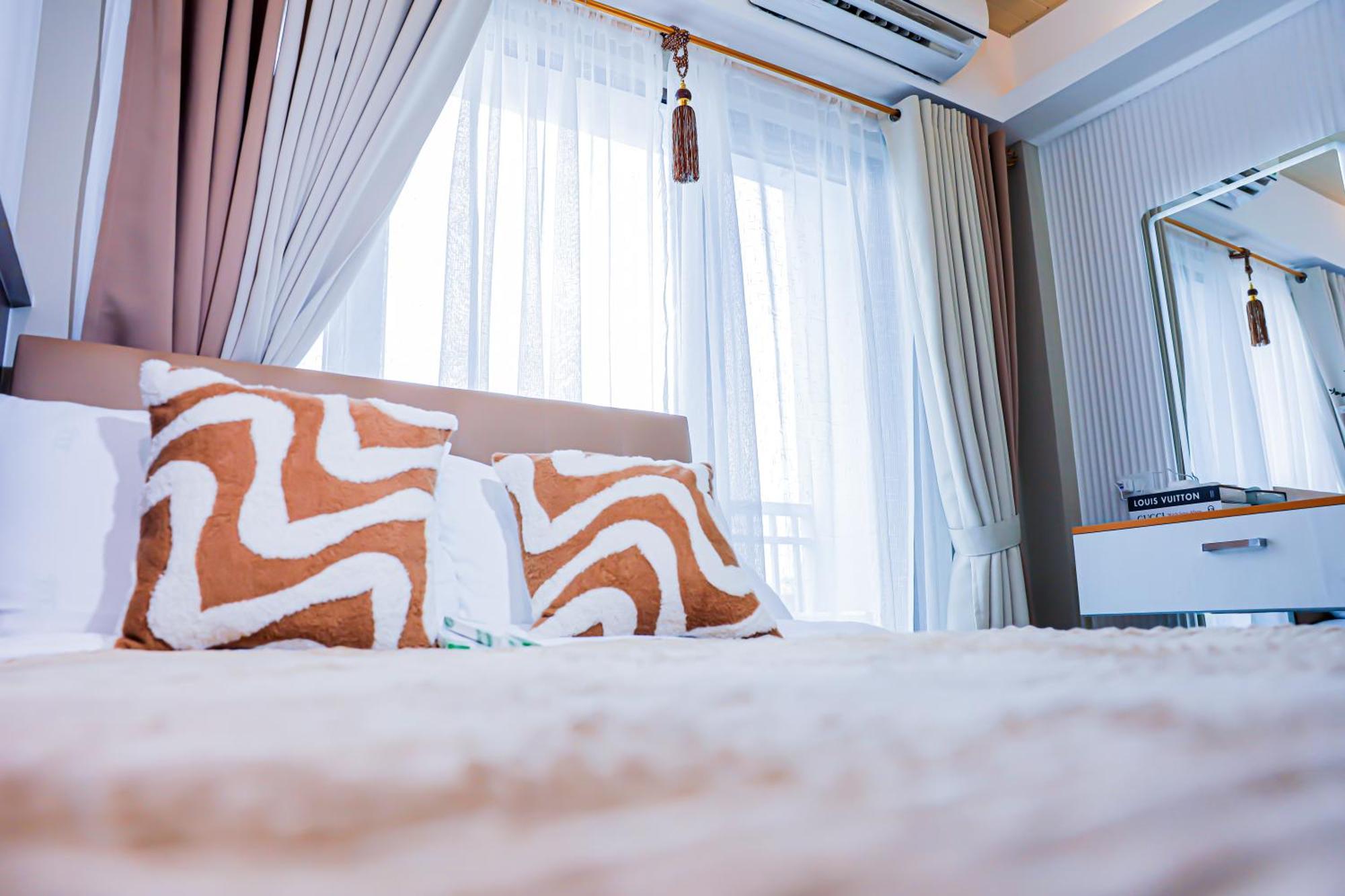 Seventh Ave Aparthotel