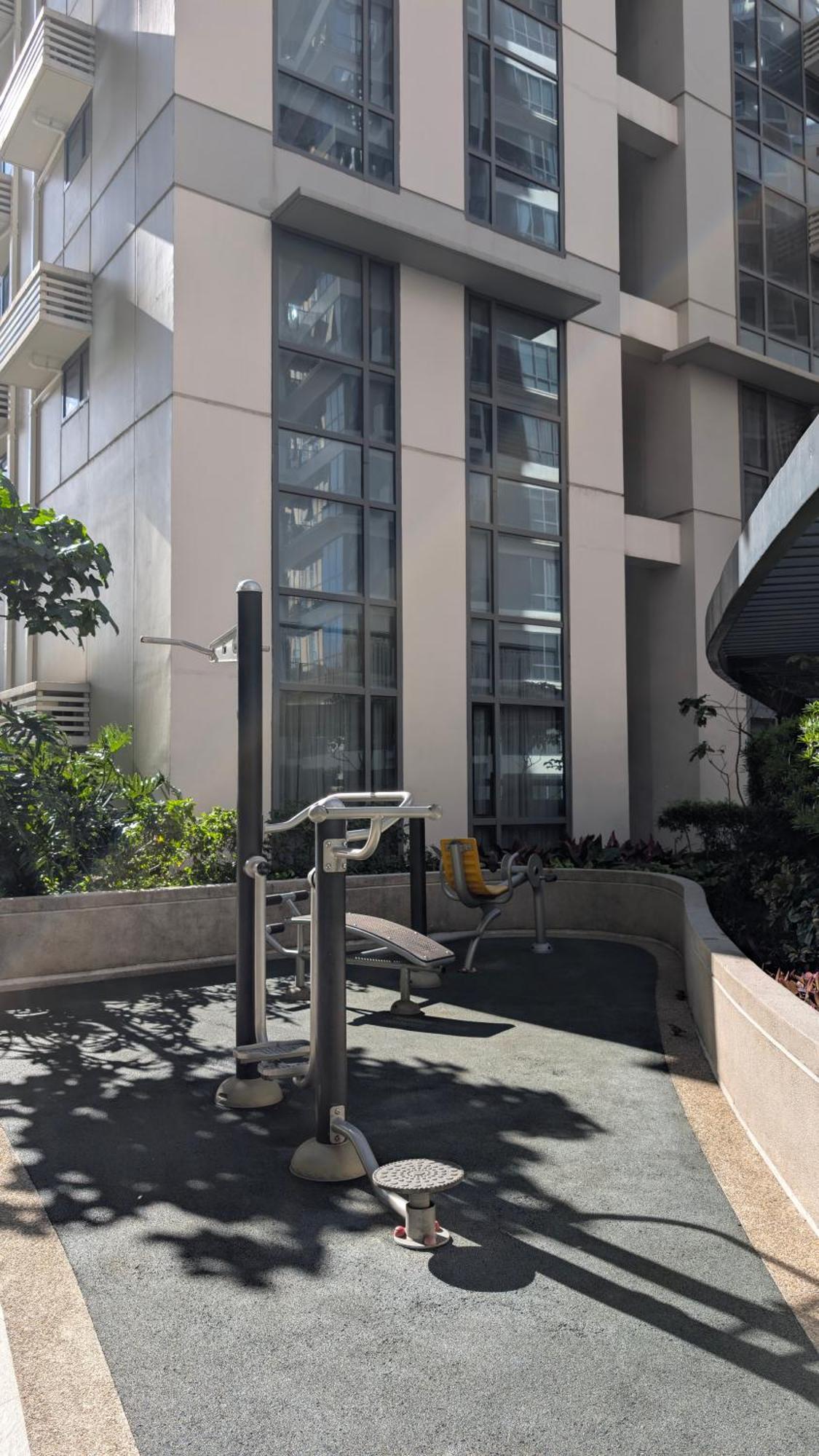 Apartment J&m Cozy Retreat - Mckinley Hill, Bgc Manila