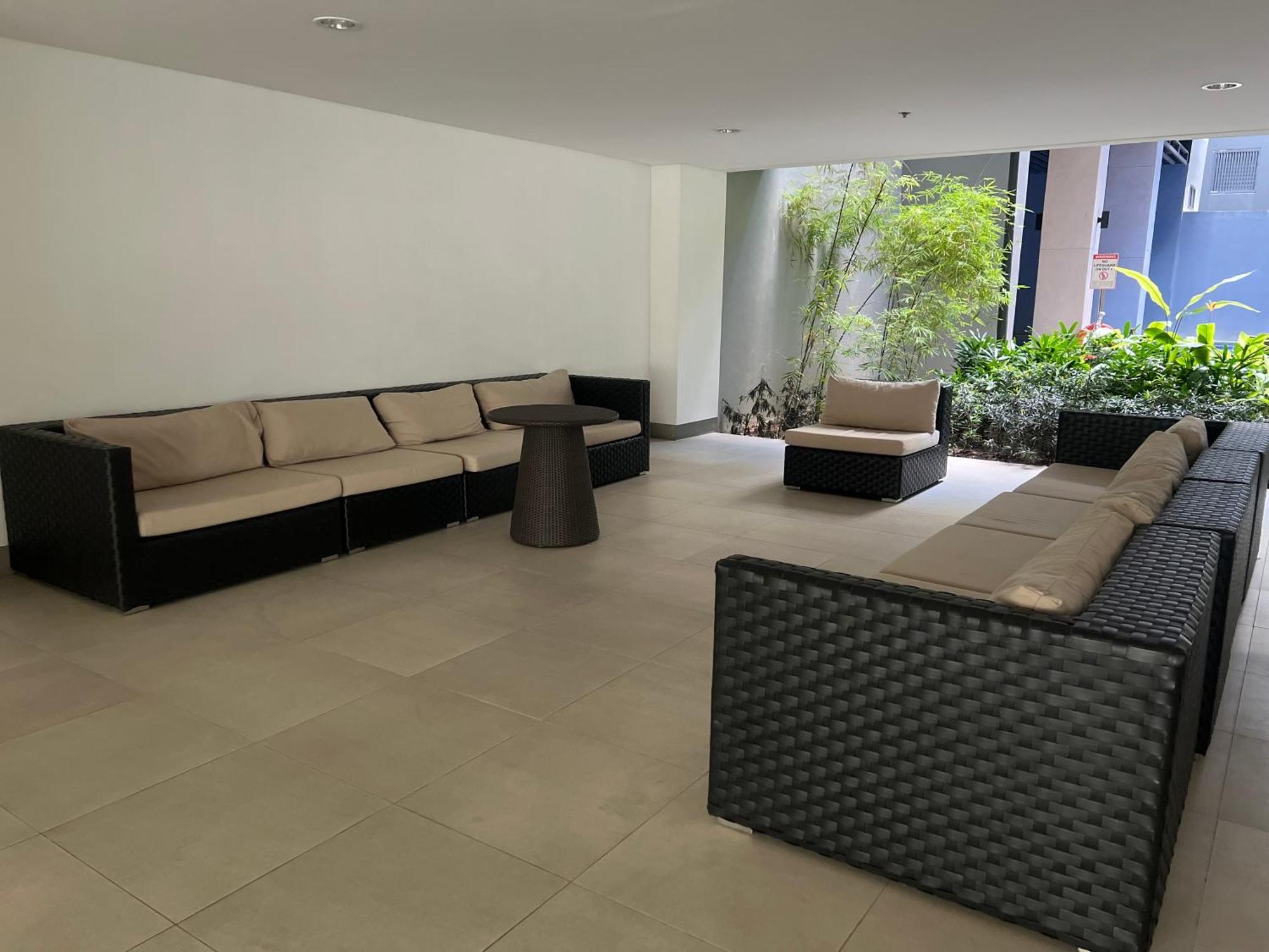 Aparthotel S Escape Bliss 1br At S Residences