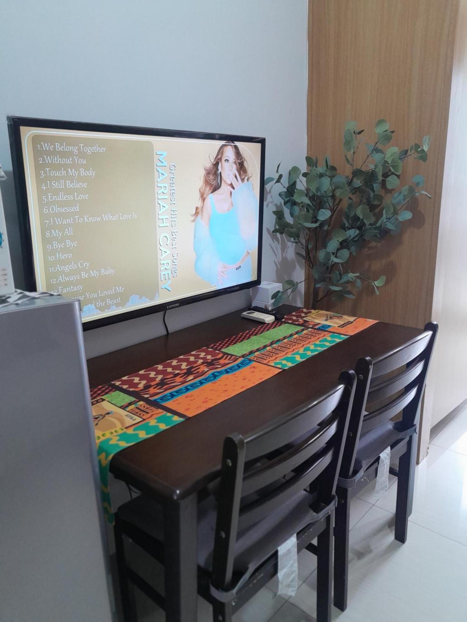 Hostel Dash Shell Residences *