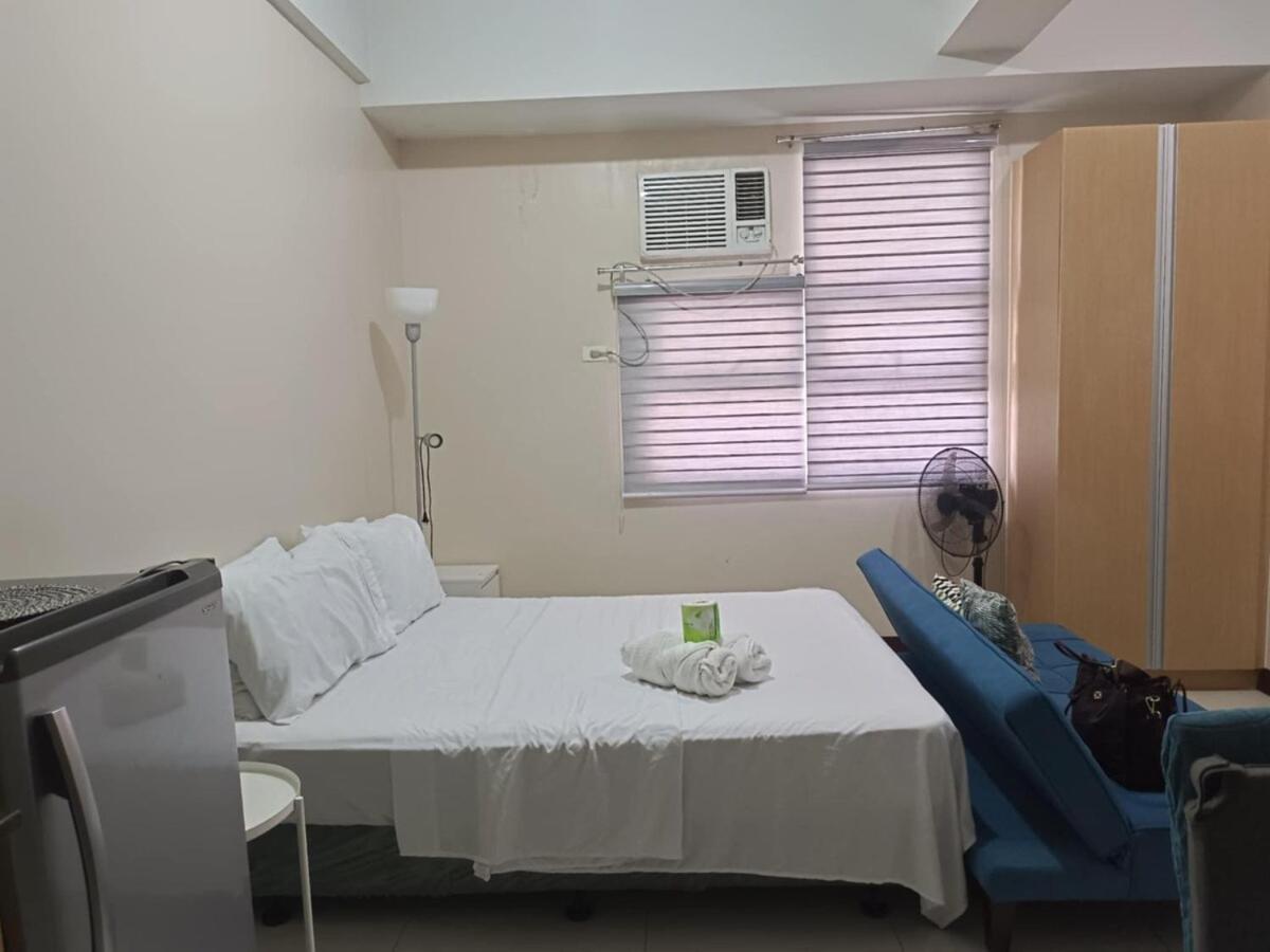 Apartment Flat At 101 Newport Boulevard *