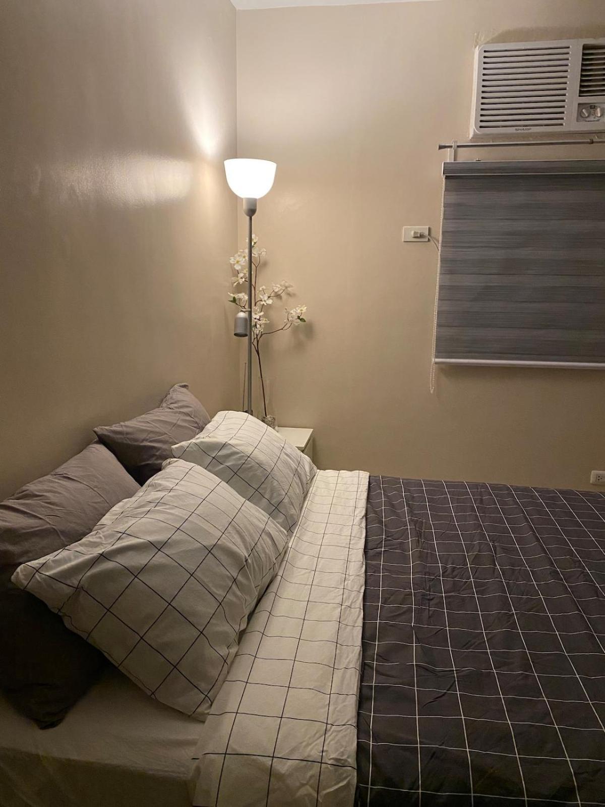 Apartment Flat At 101 Newport Boulevard