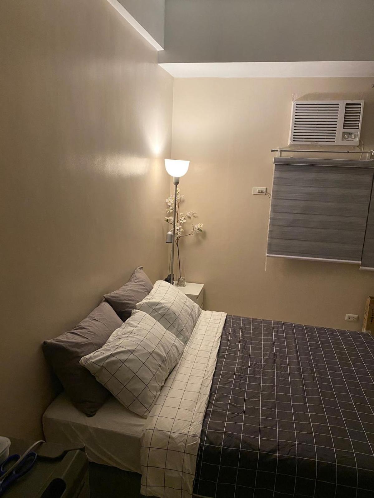 Apartment Flat At 101 Newport Boulevard *