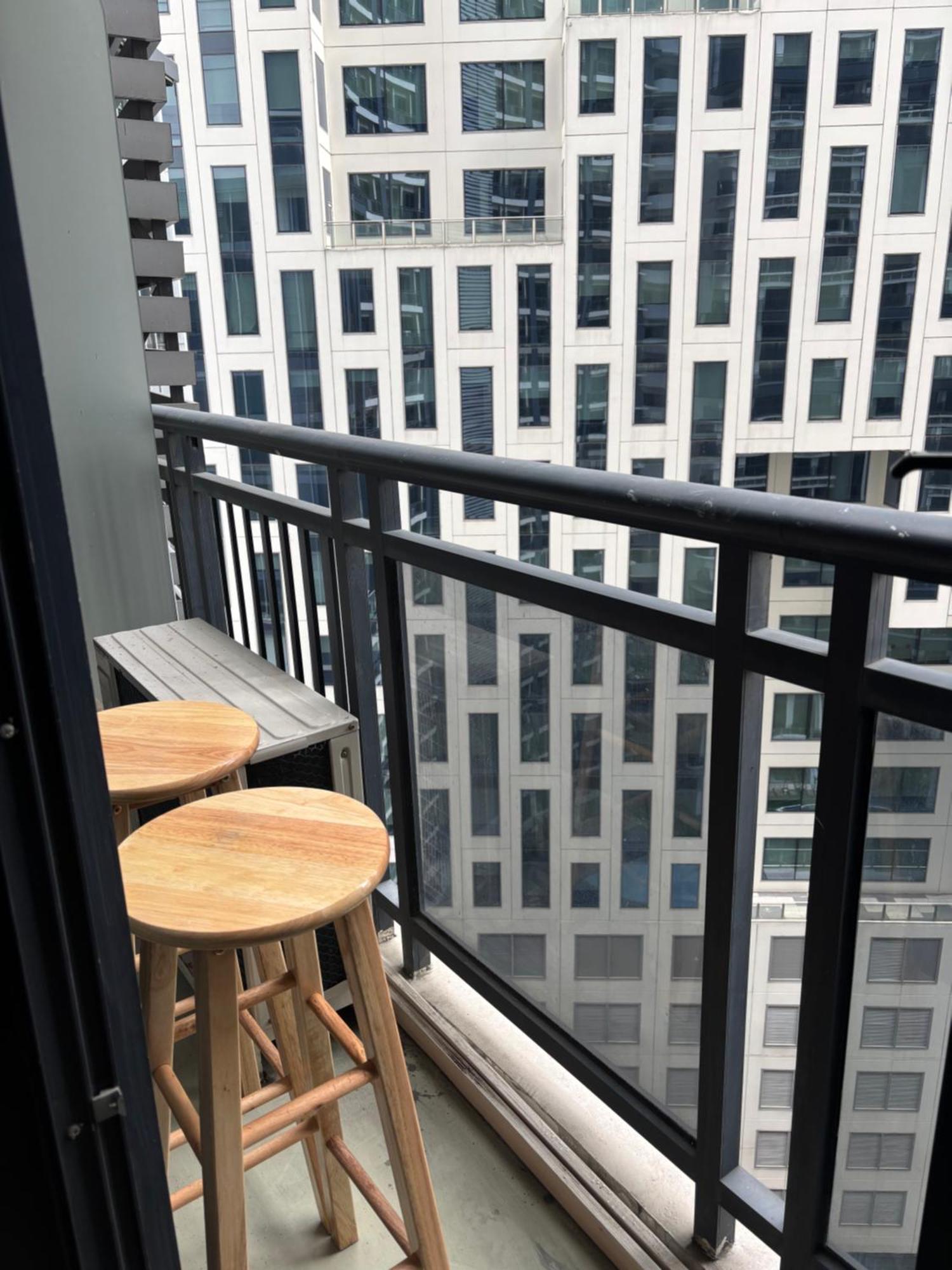 Aparthotel Elixirstaycation At Knightsbridge Residences Manila