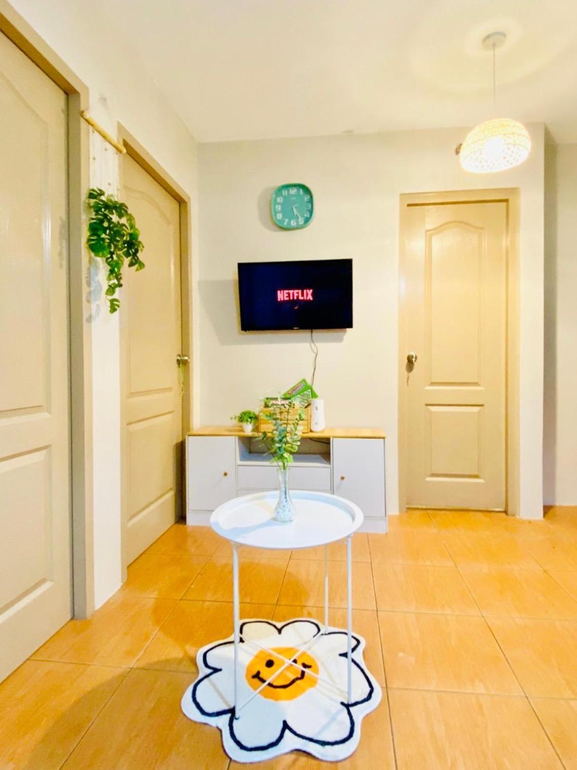 Aparthotel Feels Like Homie Staycation In Pasig