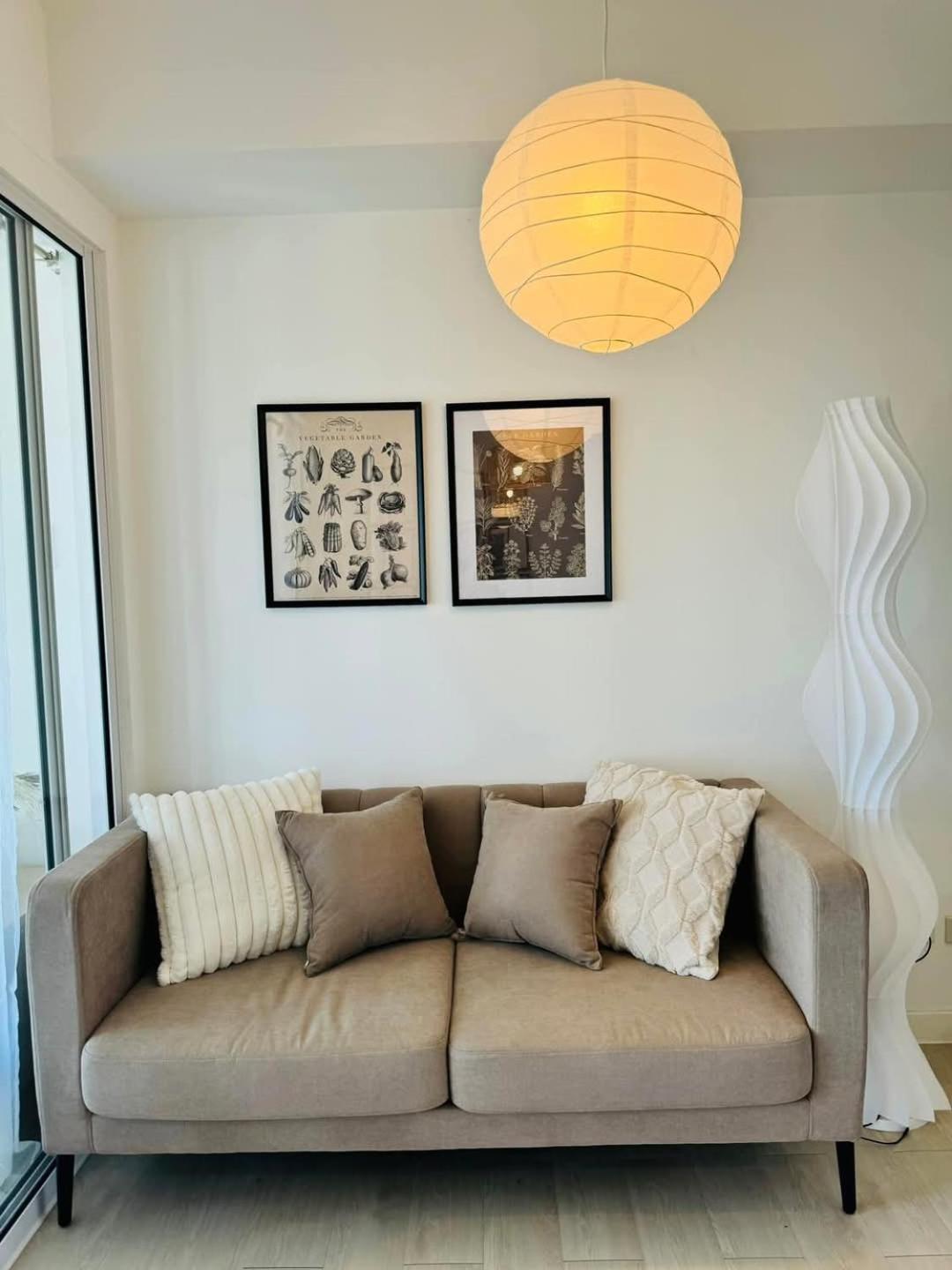Cornelia Street At Azure Urban Residences Apartment Manila