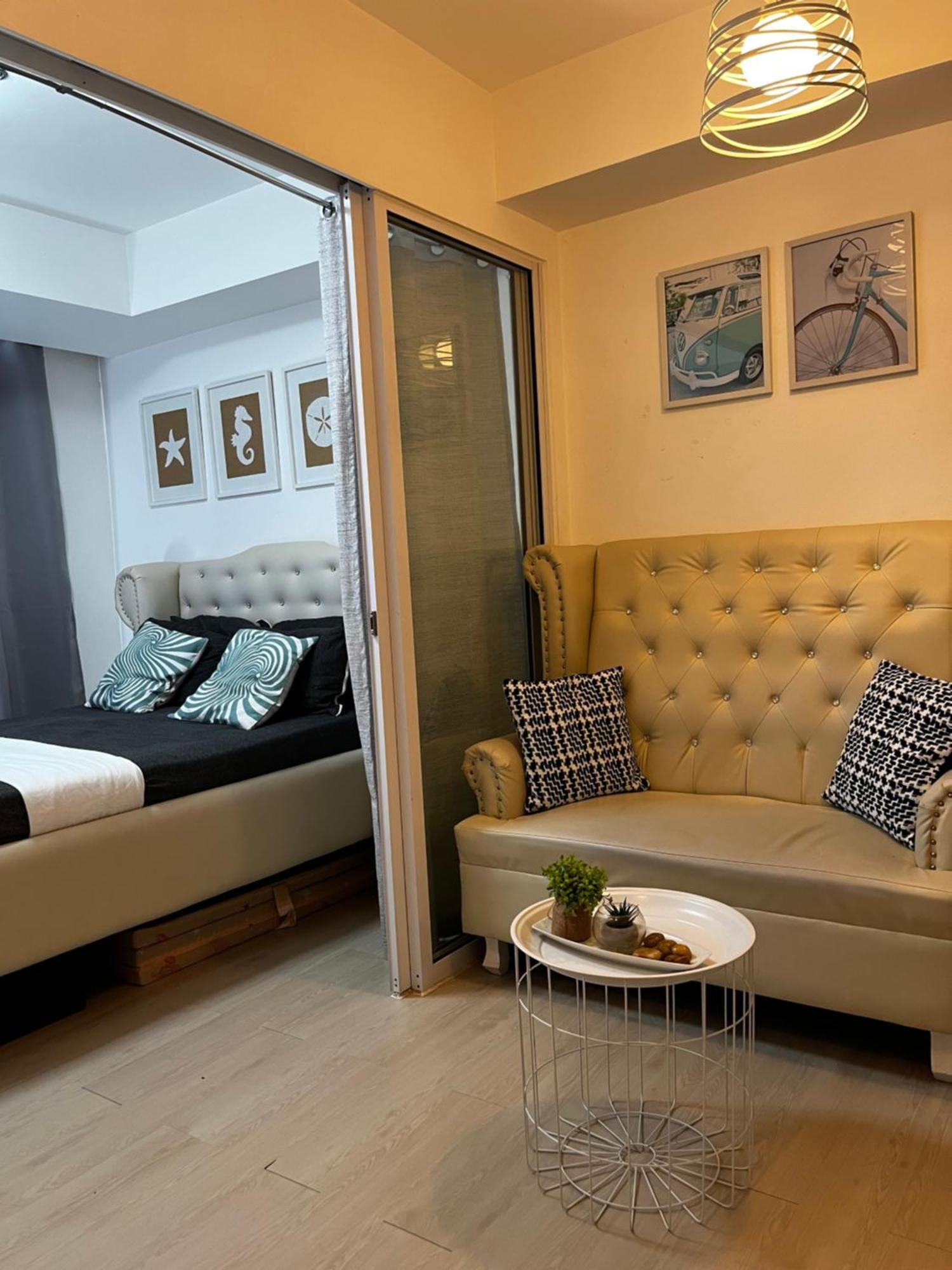 A&j Azure Getaway *