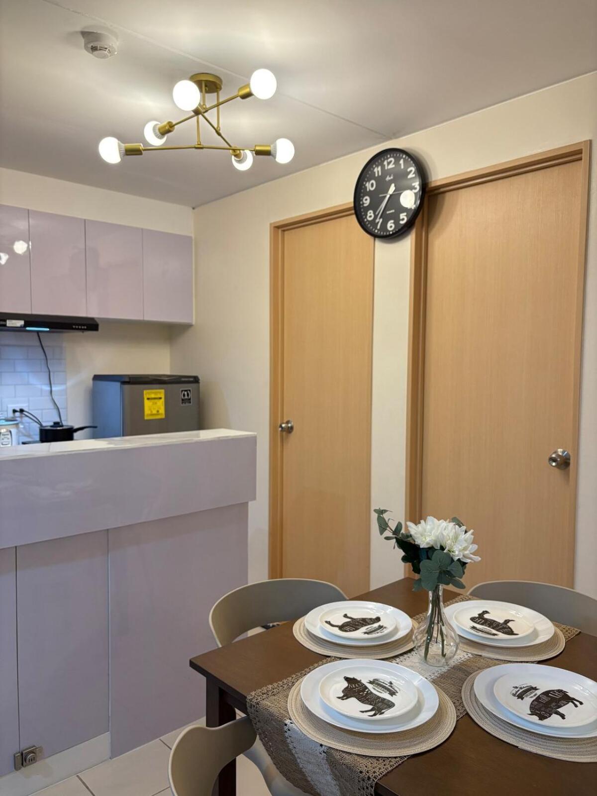 Apartment Urban By Nico Manila