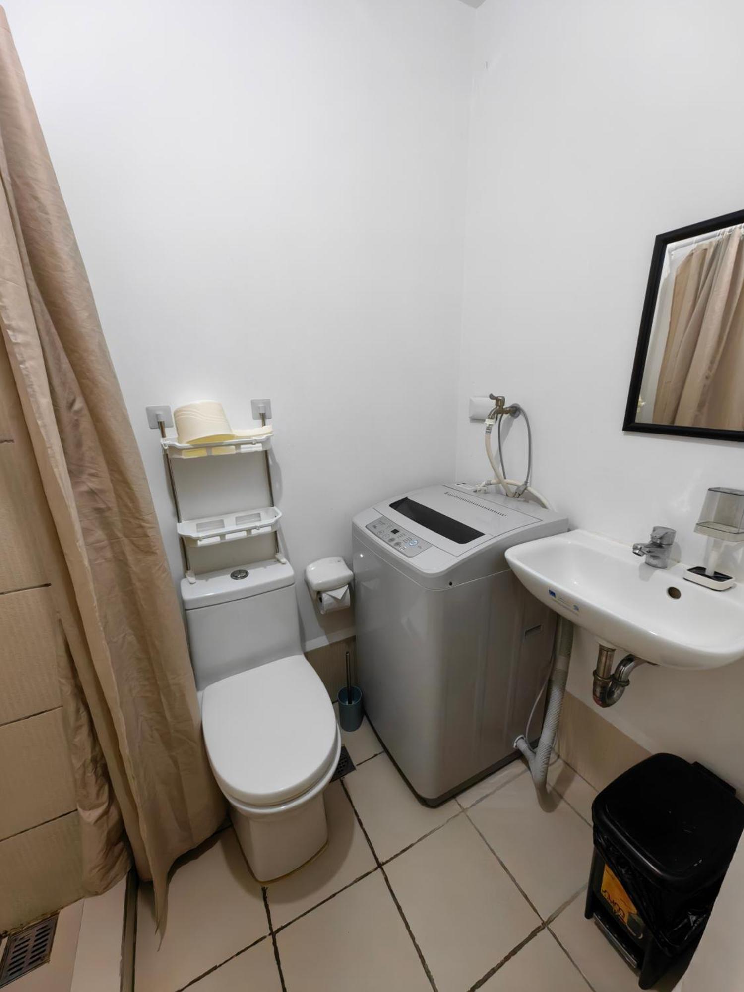 Vm Staycation Tower 3 Grace Taguig Manila