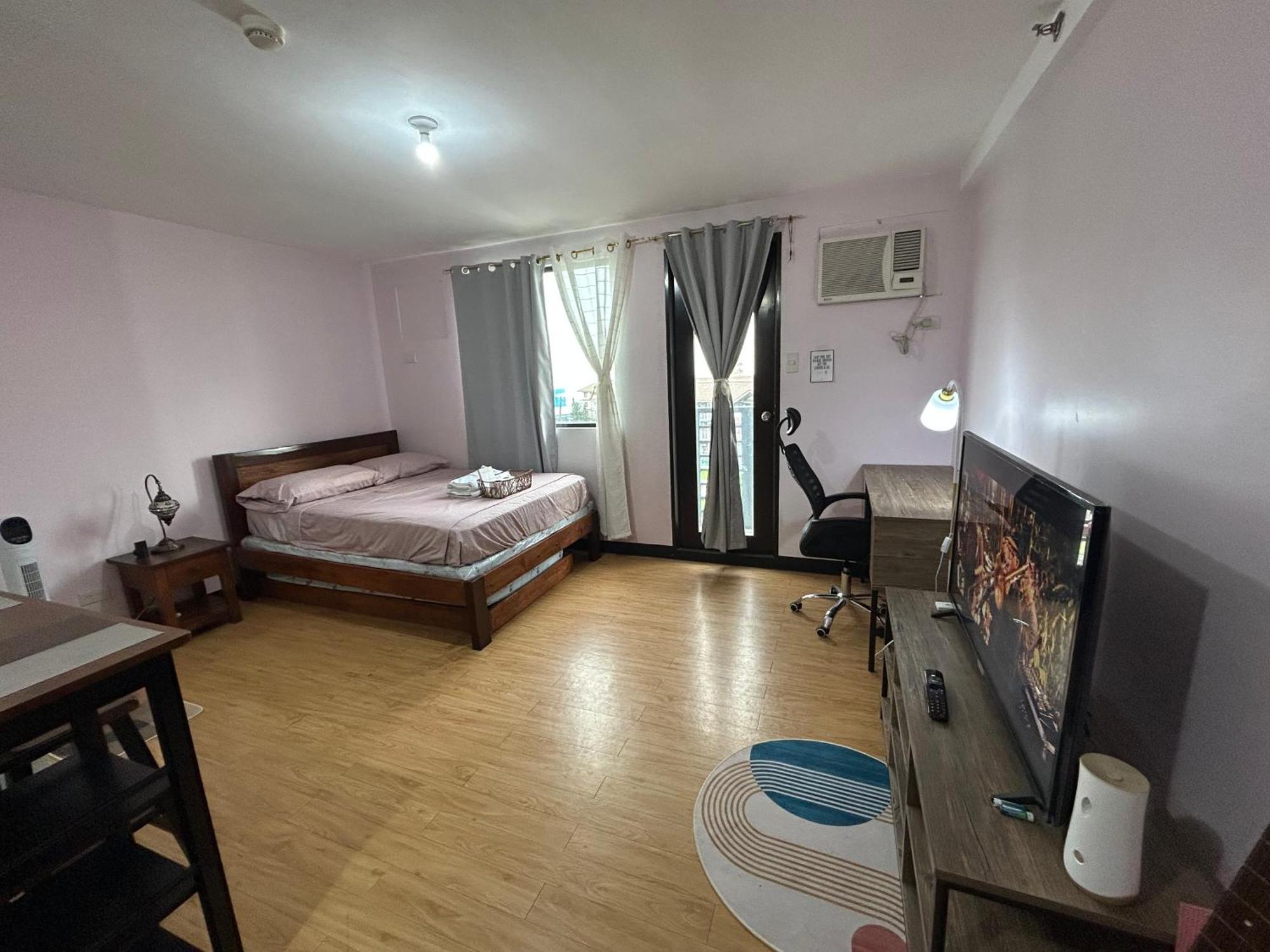 Solstay Manila